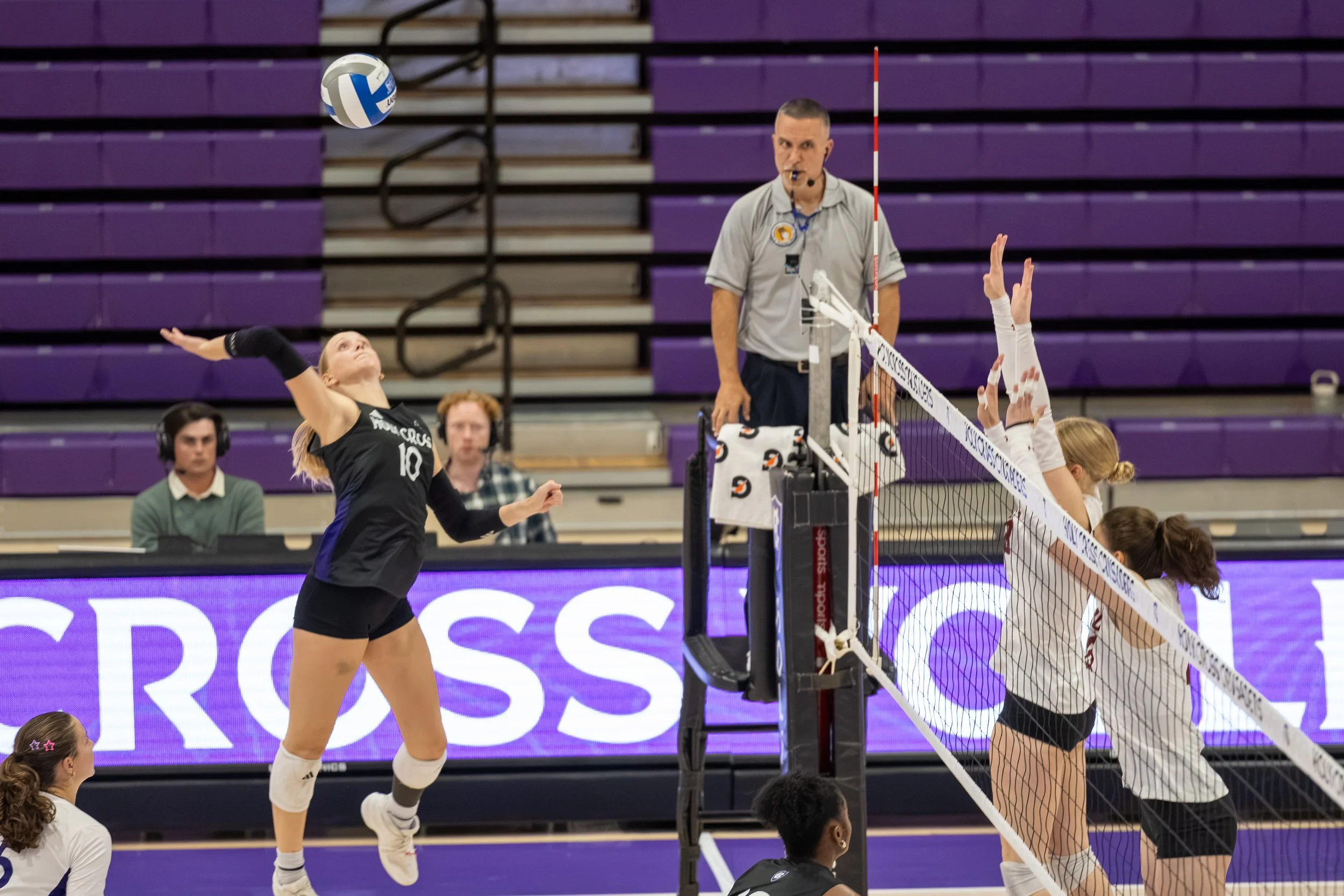 9.26 WVB vs Colgate-18.JPG