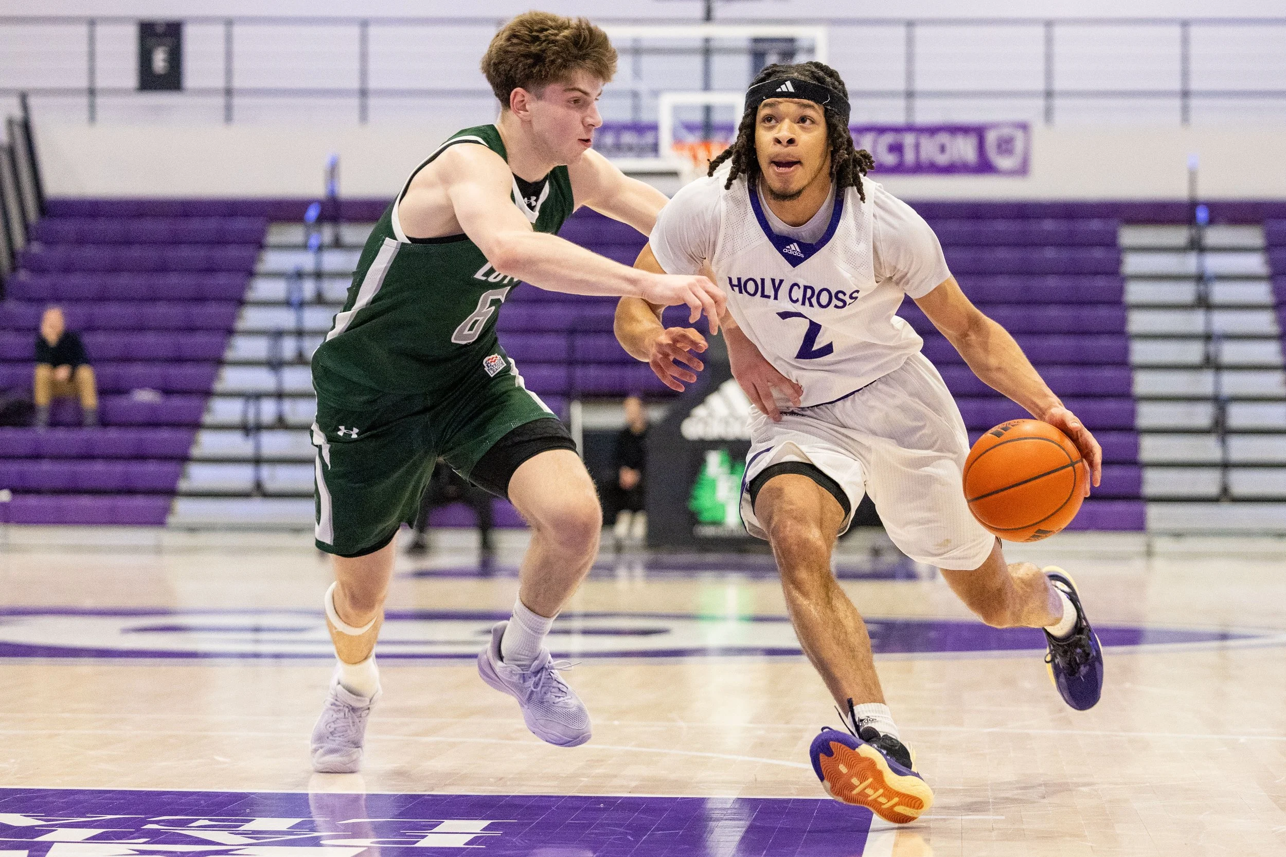 1_2_2025_GJO_MBB Holy Cross vs Loyola MD-19.JPG