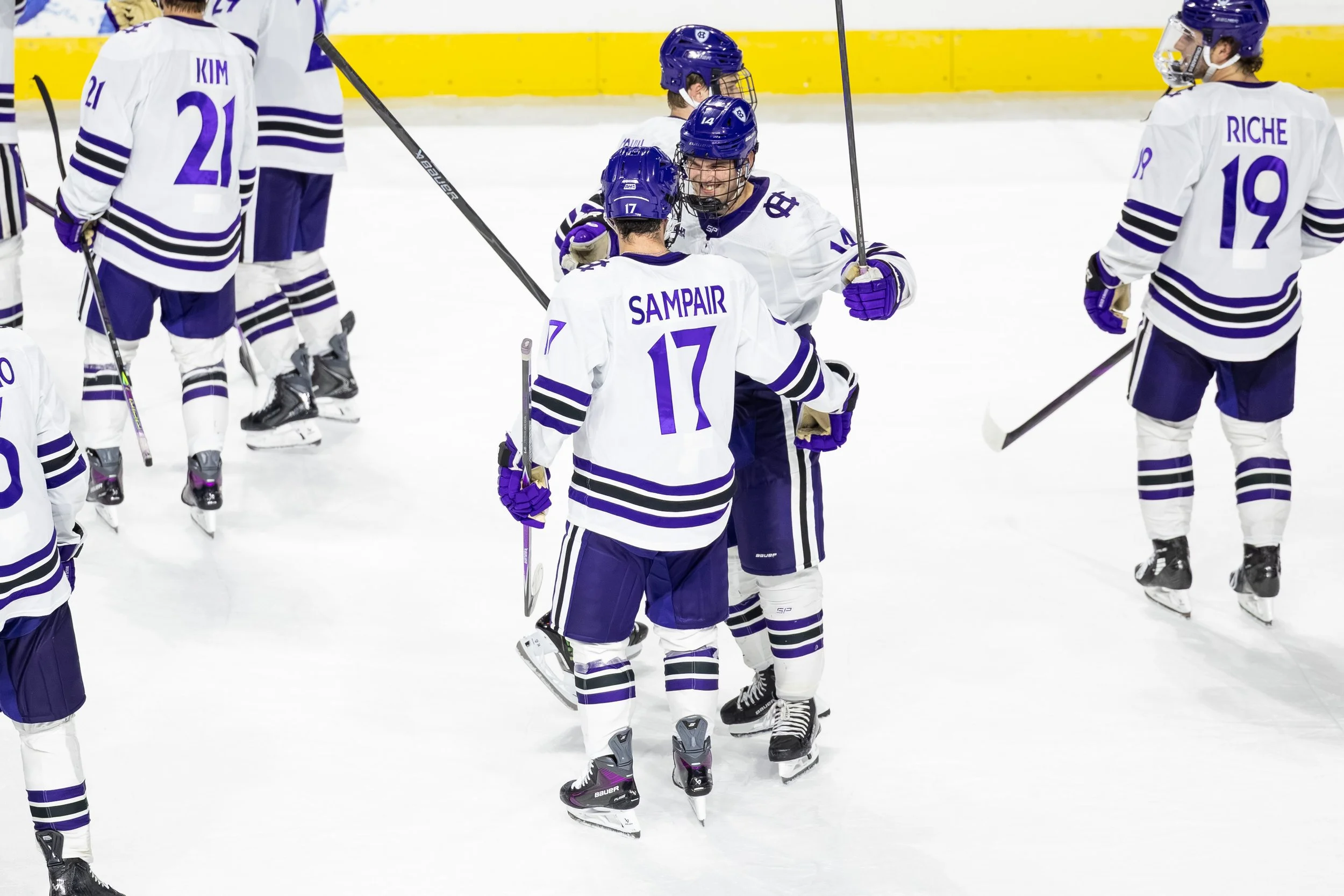 10.3 MHOC vs Maine-50.JPG