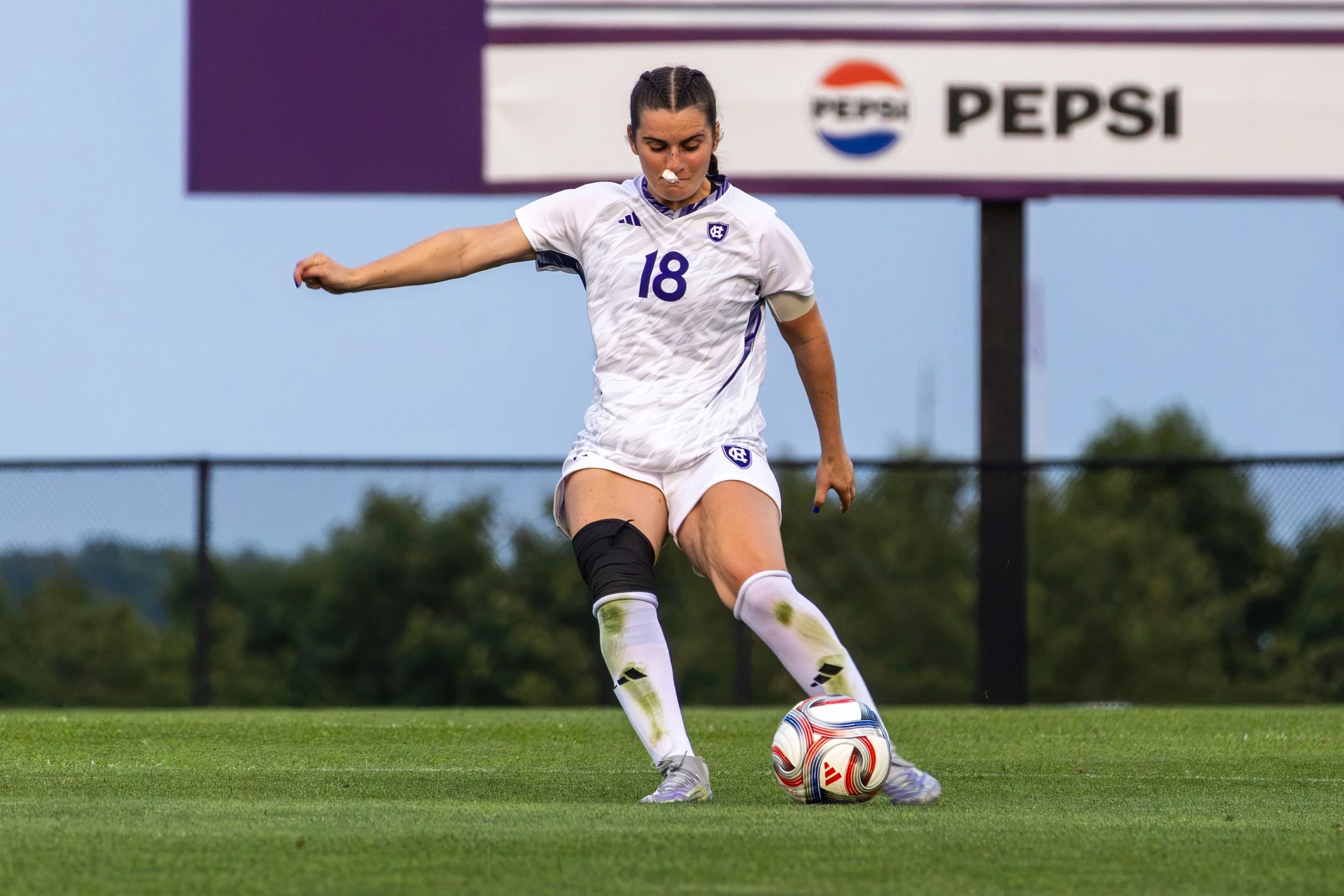 8.12 WSOC vs Quinnipiac-8.jpg