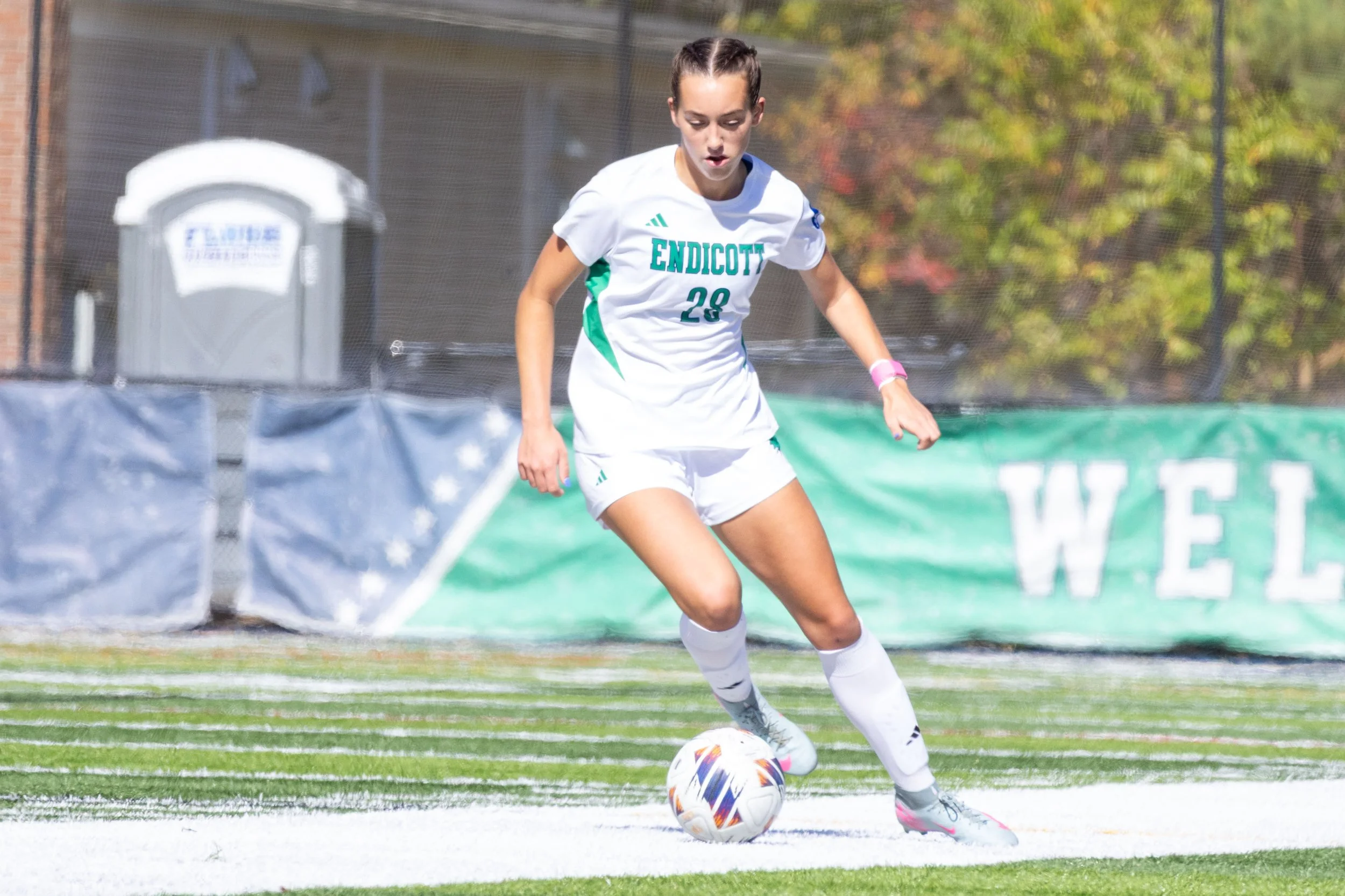10_11_2025_GJO_WSOC vs UNE-13.JPG