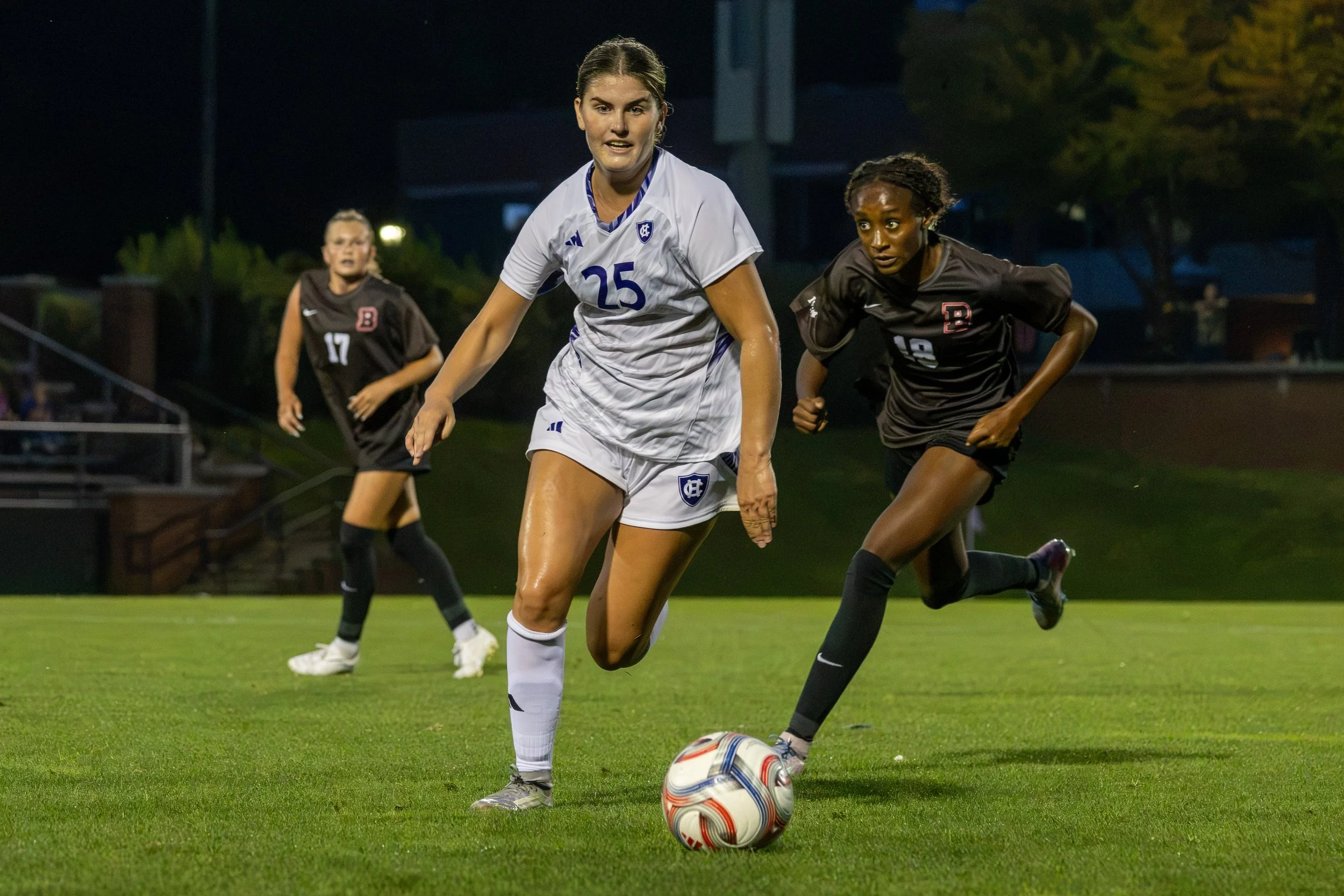 8.23 WSOC vs Brown Favs-7.JPG