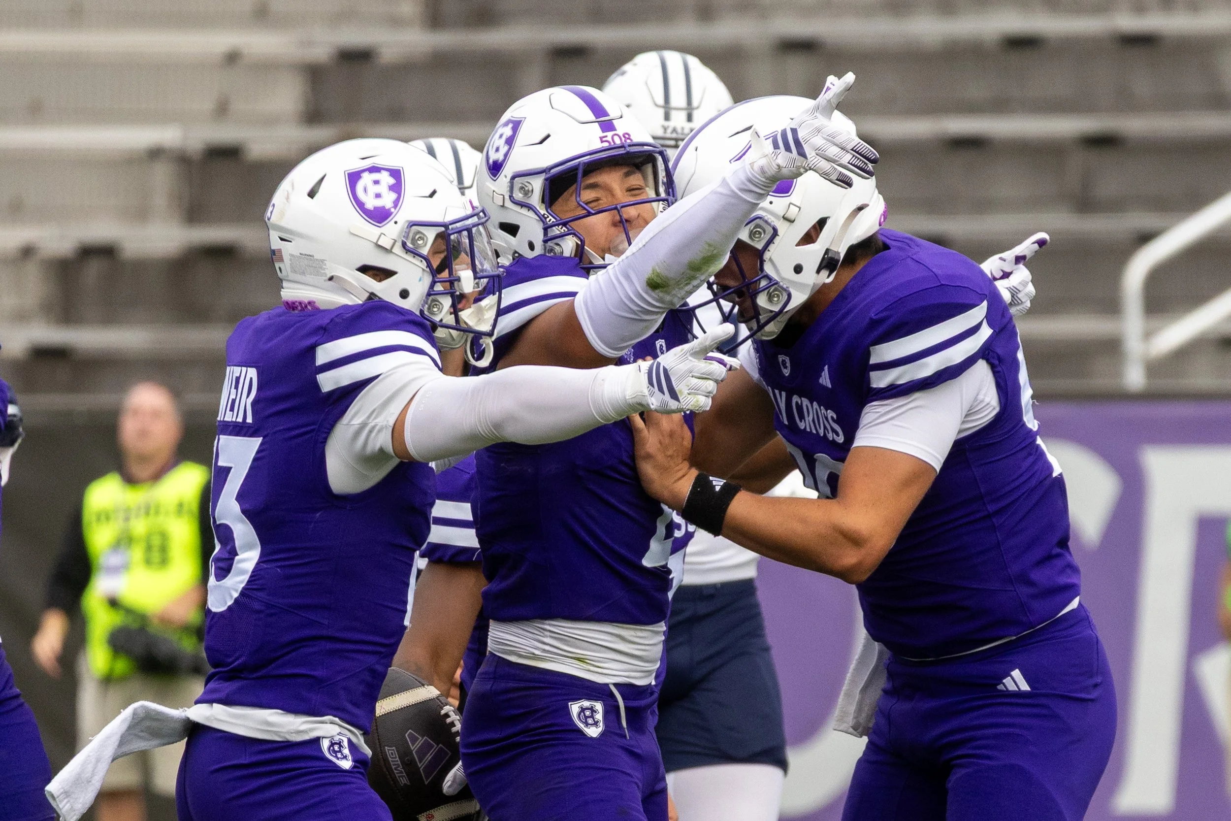 9.19 FB vs Yale-121.JPG