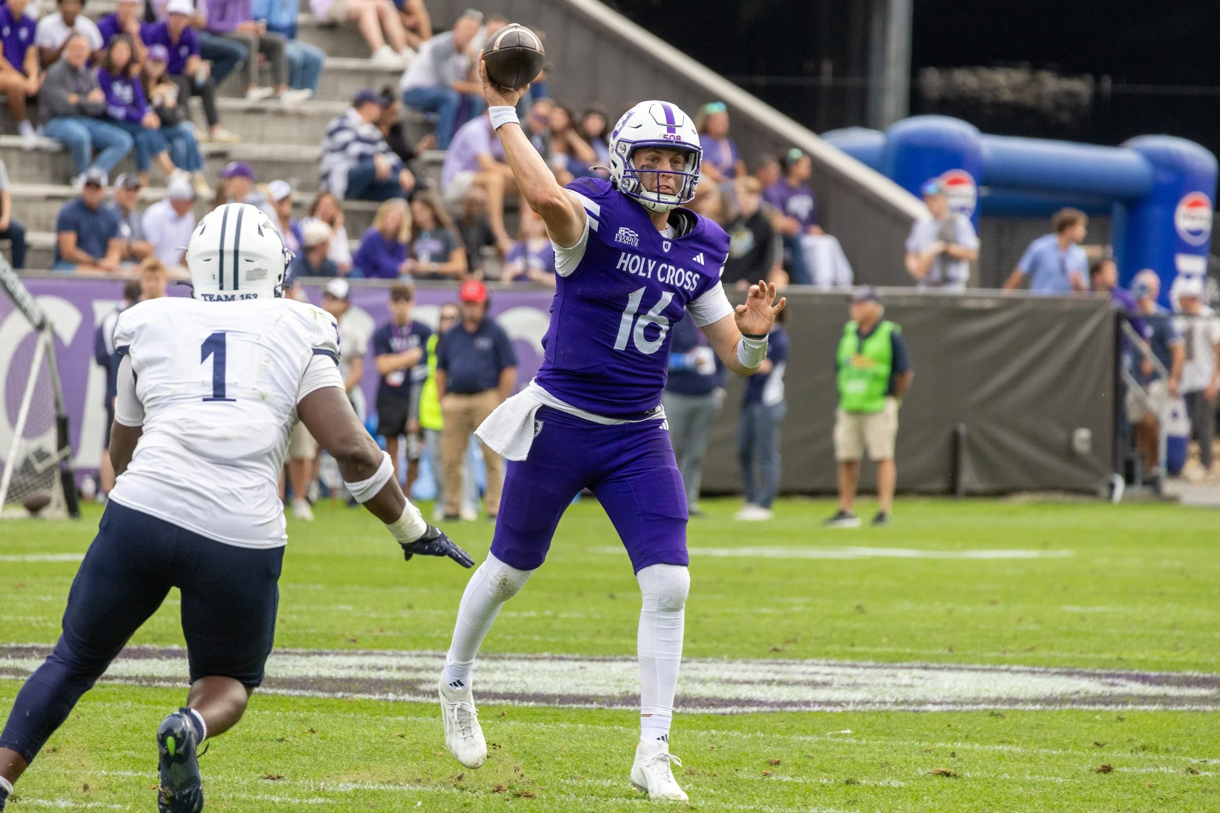 9.19 FB vs Yale-140.JPG