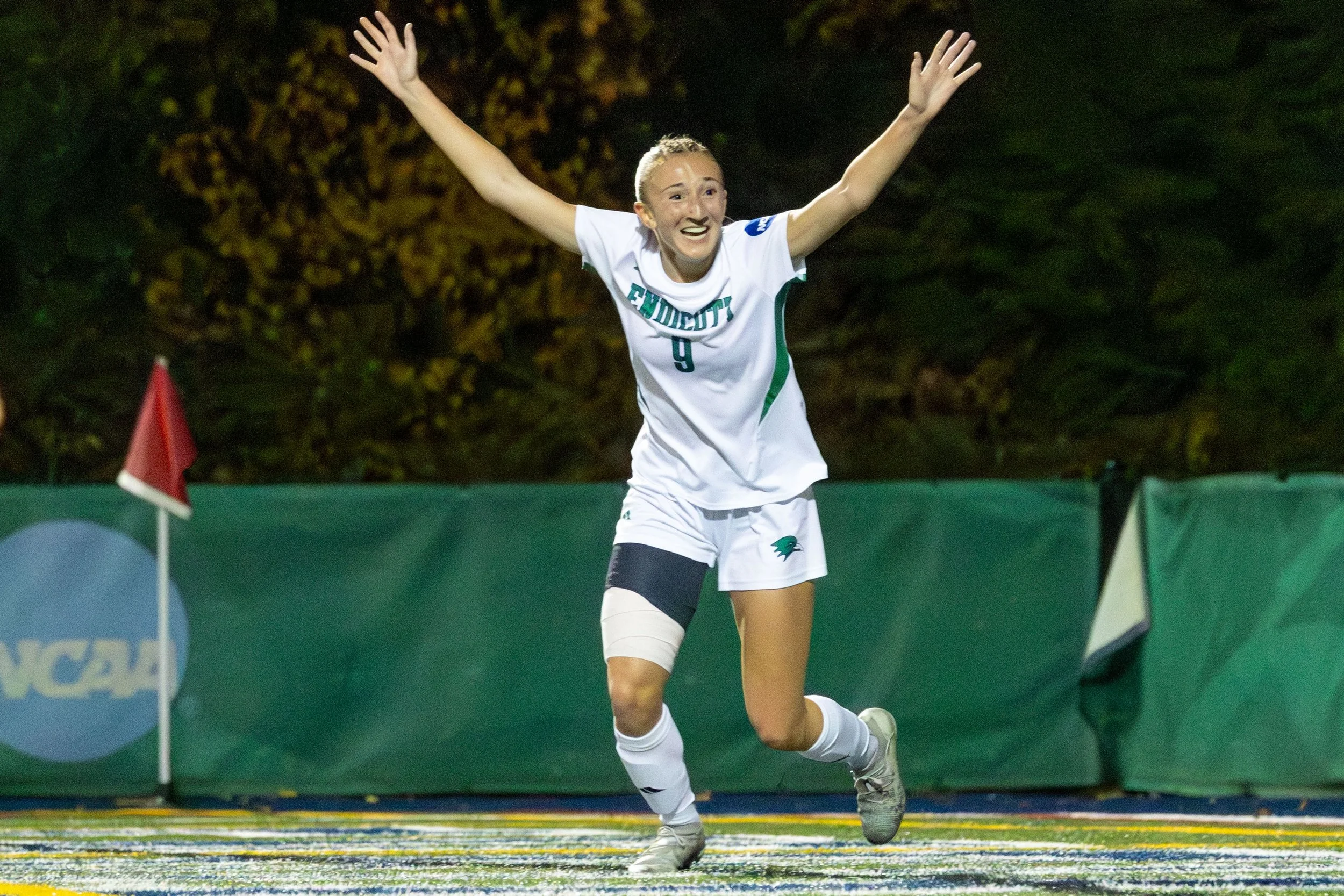 10_22_2025_GJO_WSOC vs Curry-16.JPG