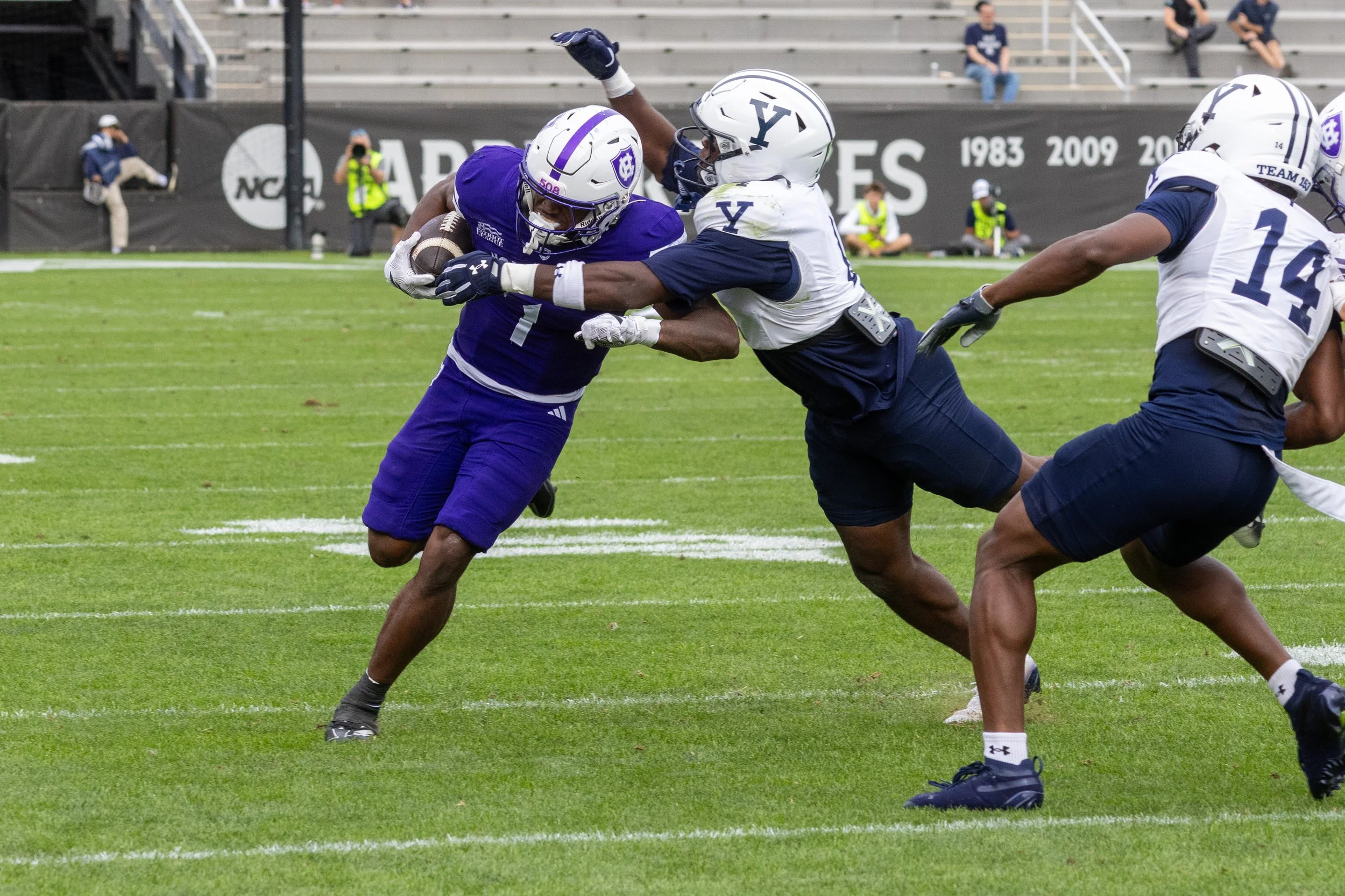 9.19 FB vs Yale-128.JPG