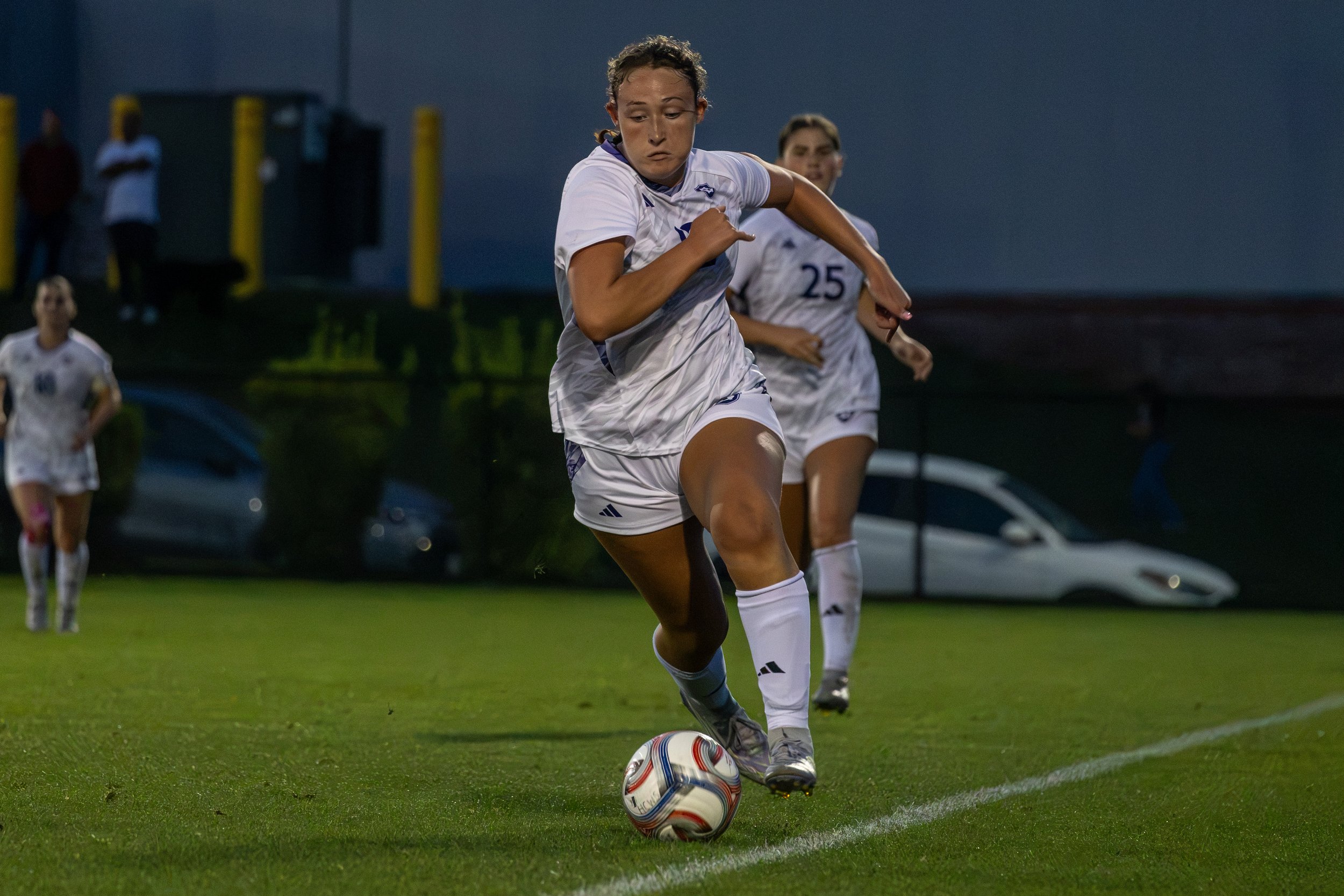 8.23 WSOC vs Brown Favs-6.JPG