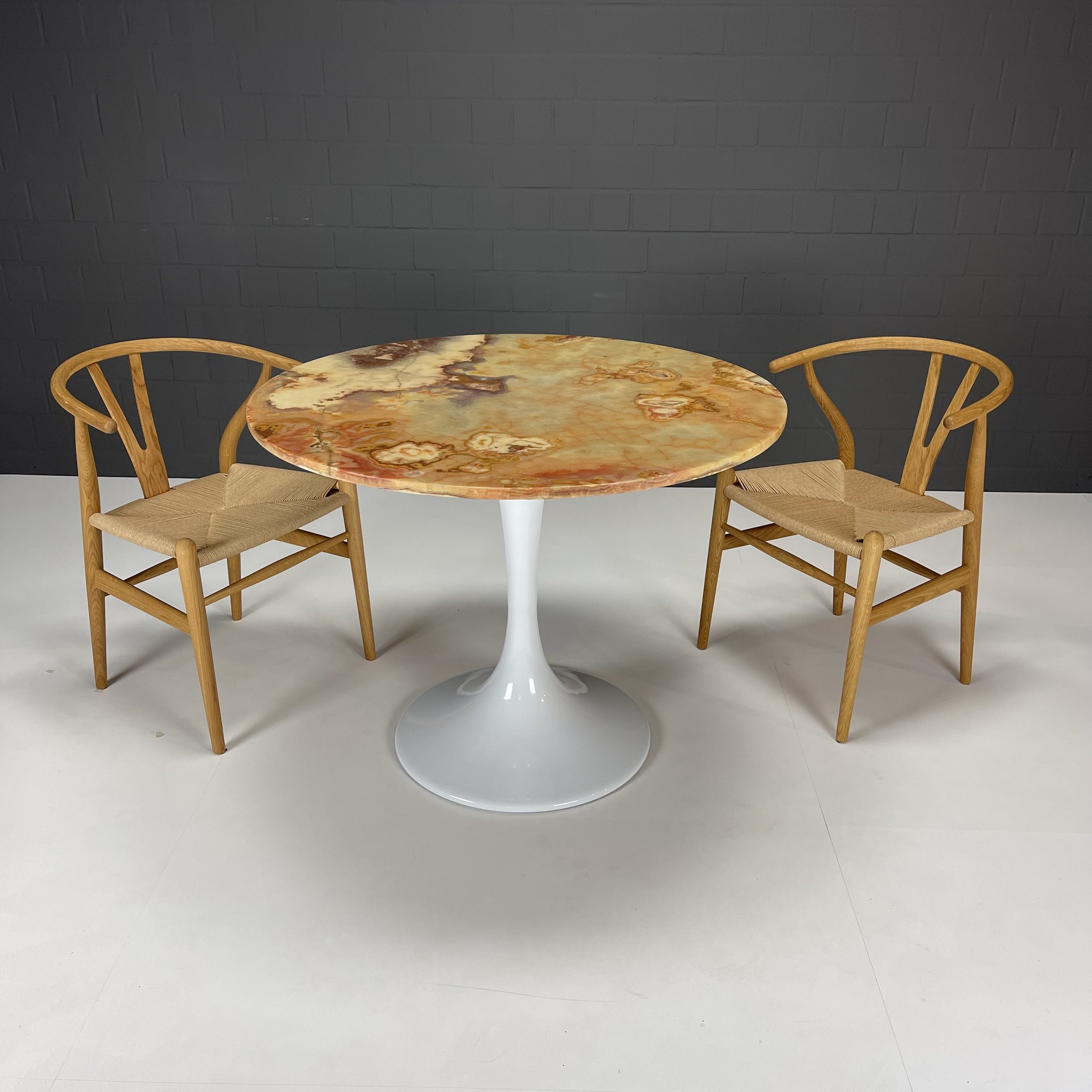 sold / marble table 100 cm / 890€ / ff07