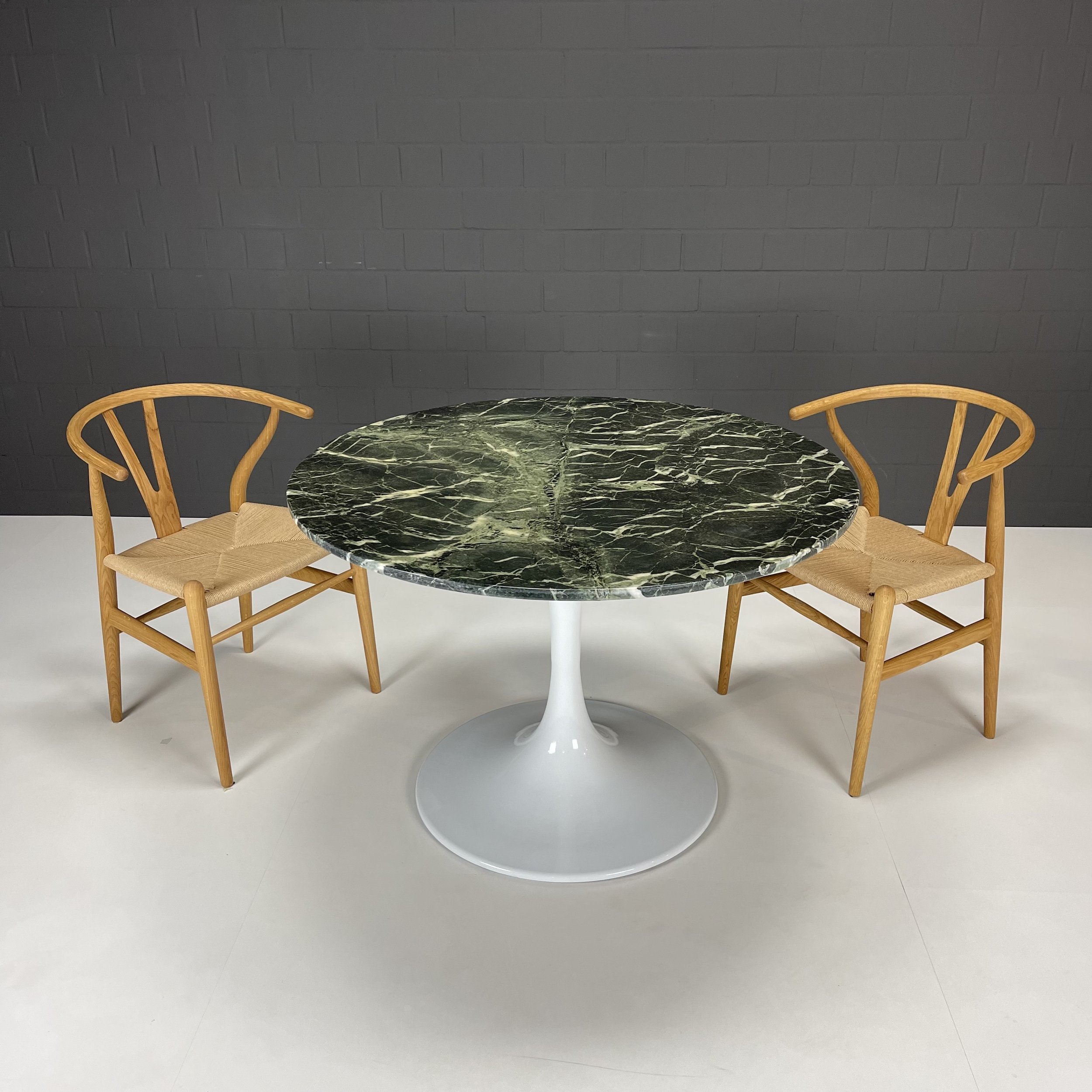 sold / marble table 100 cm / 790€ / ff08