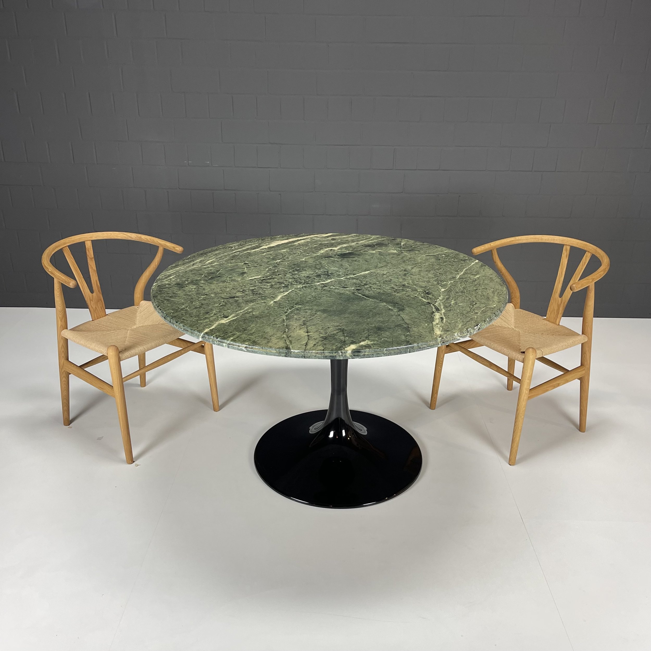 sold / marble table 120 cm / 1190€ /ff20