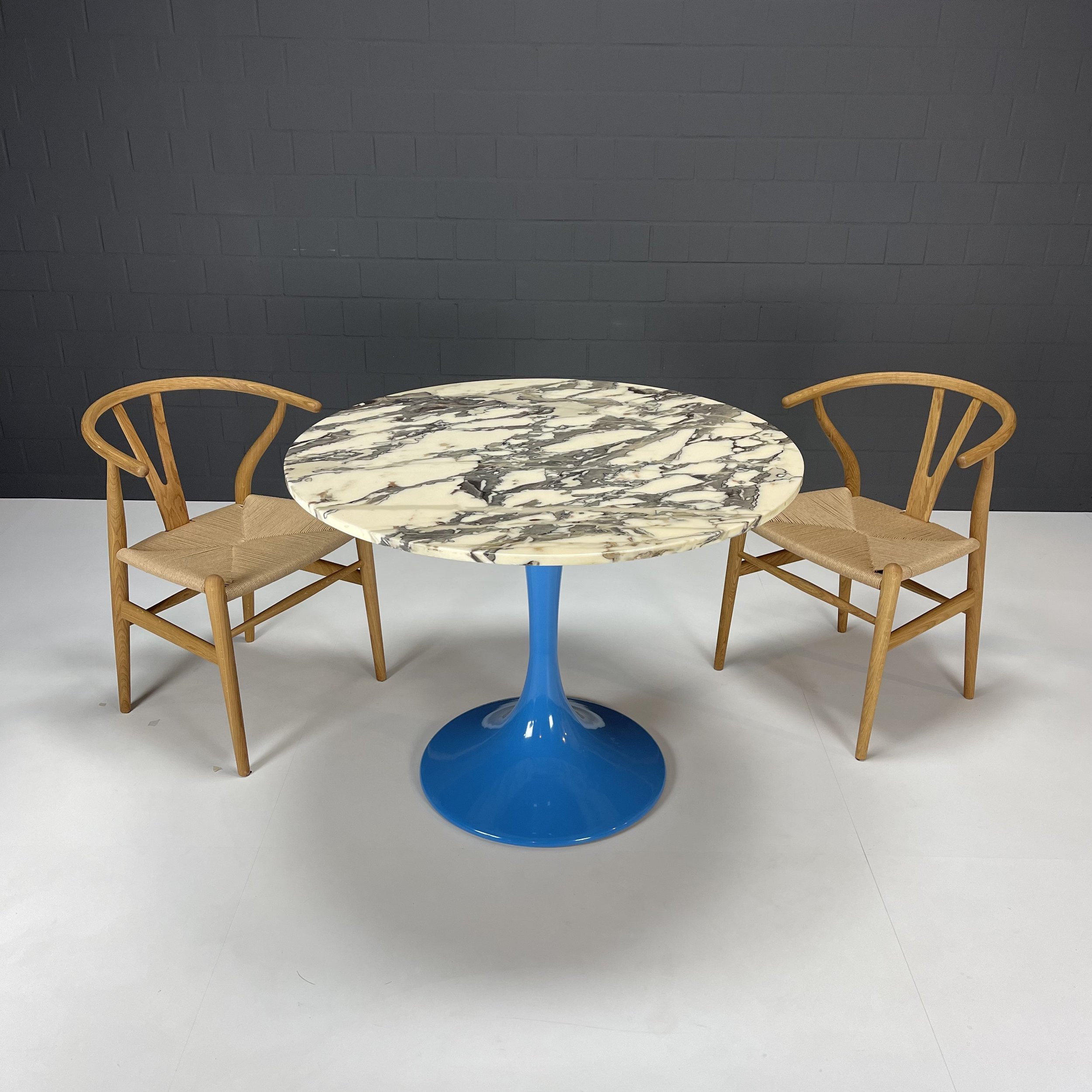 sold / marble table 100 cm / 1190€ / ff02