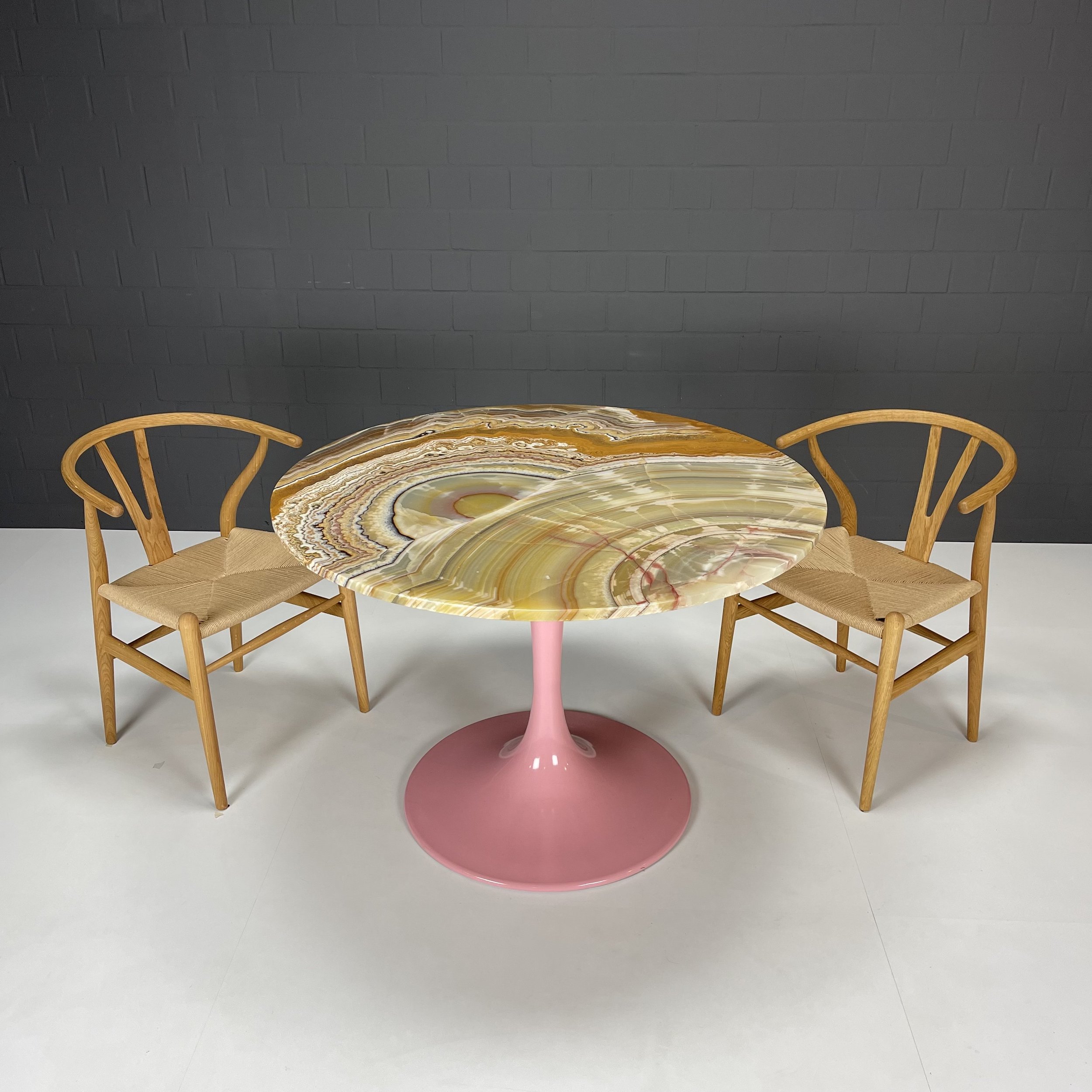 sold / marble table 110 cm / 1390€ / ff14