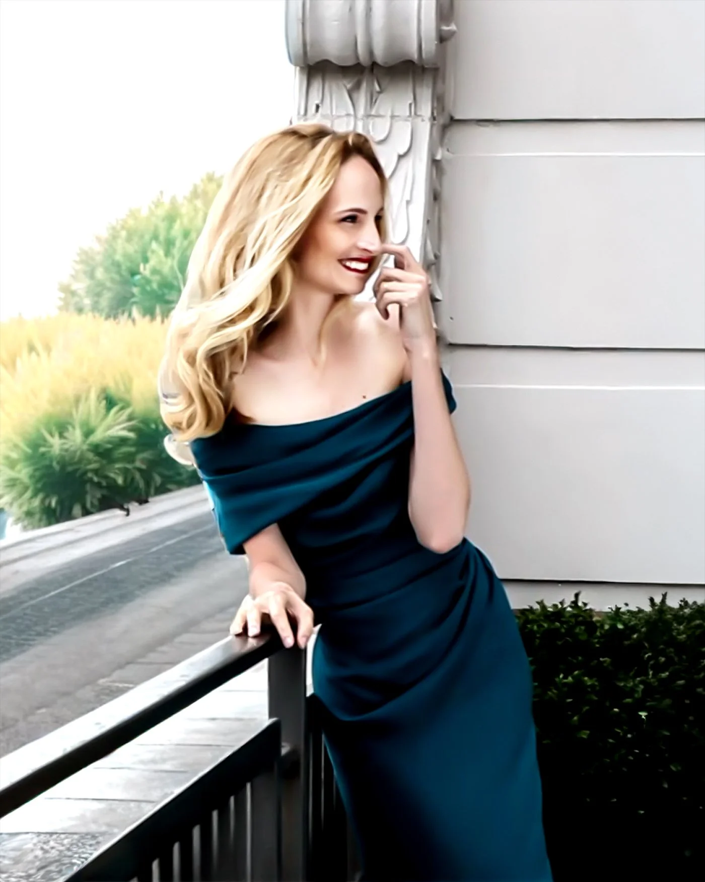 Lauren Santo Domingo - Magazine Editor