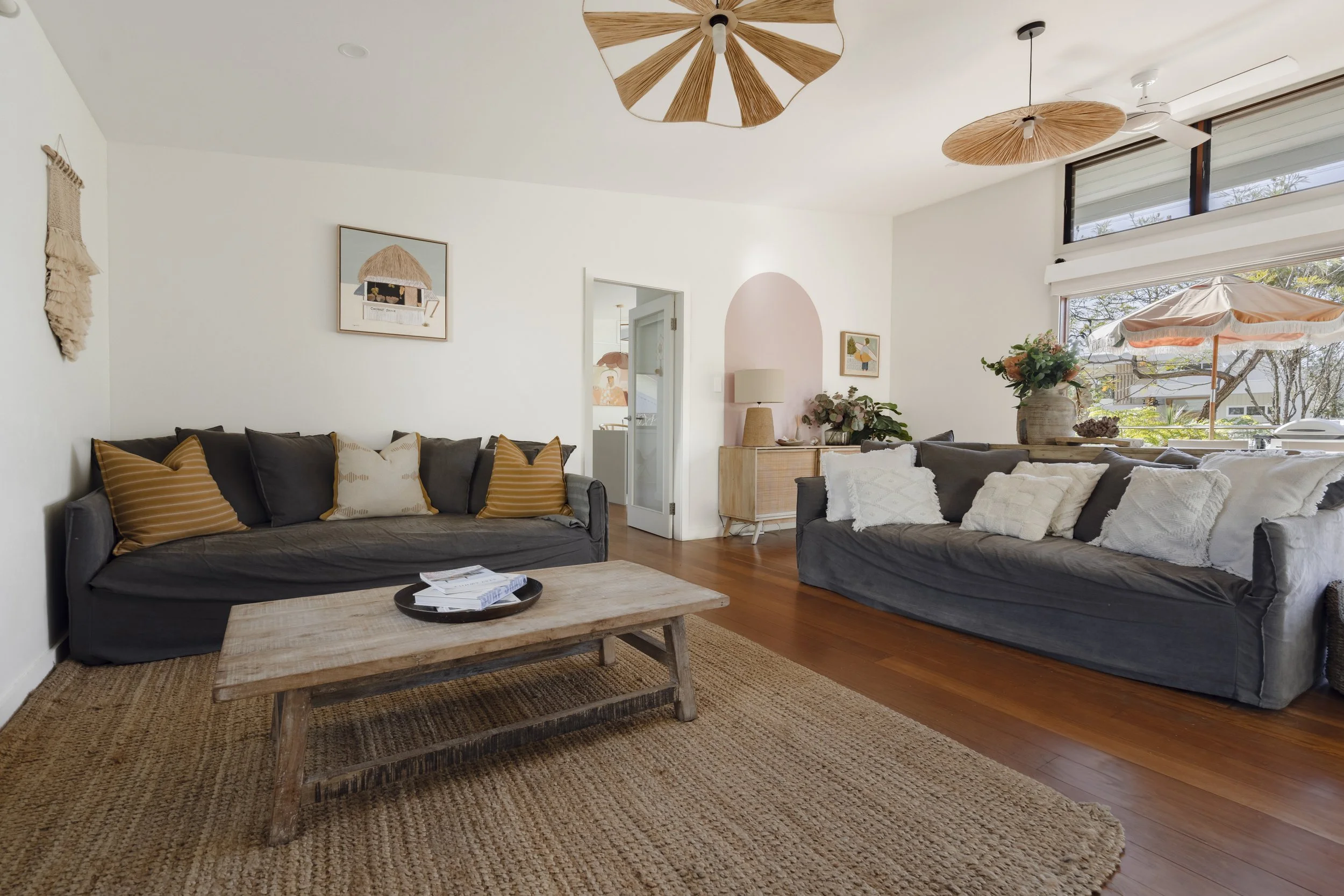 Oyster Catcher Huskisson living 1