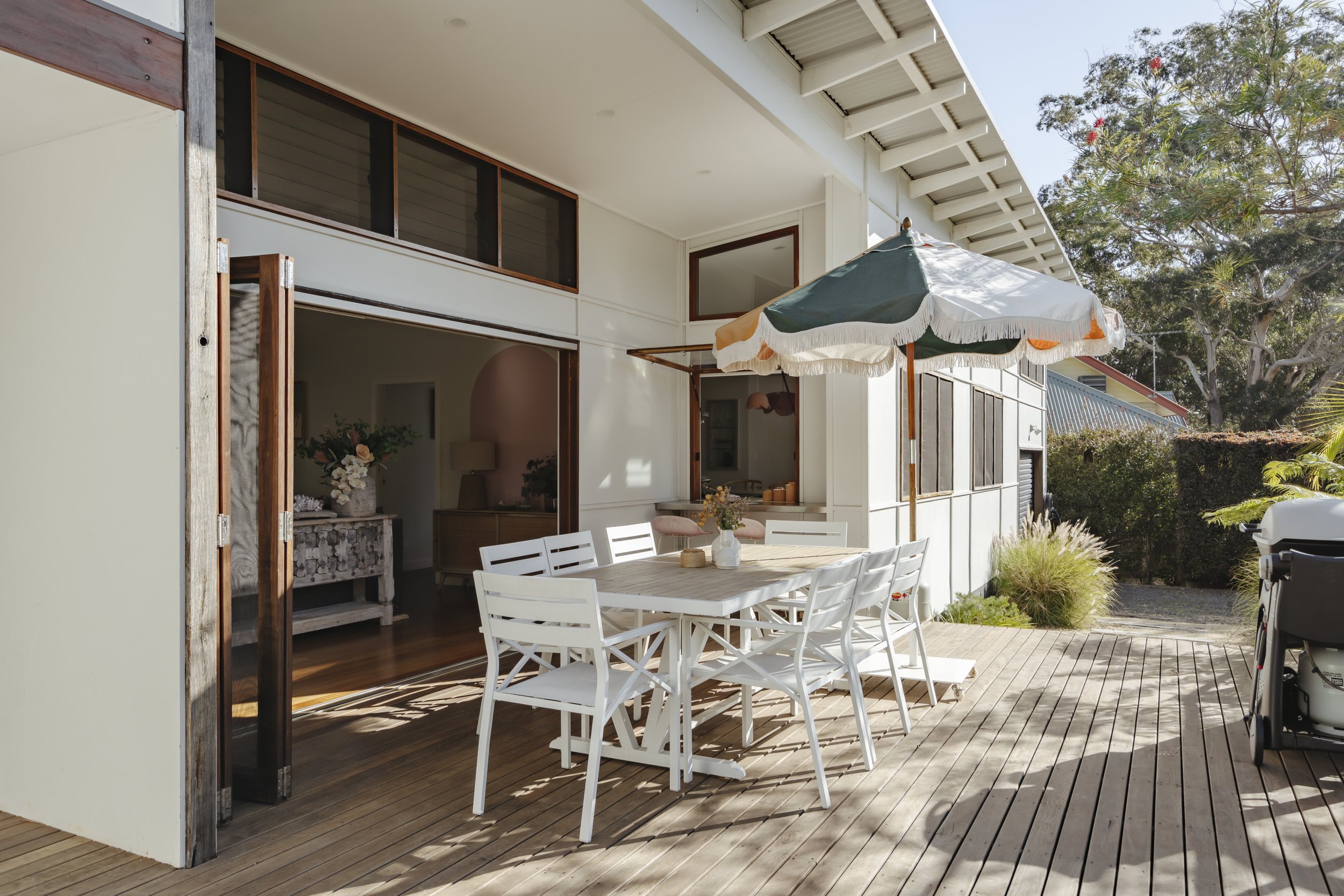 Oyster Catcher Huskisson deck