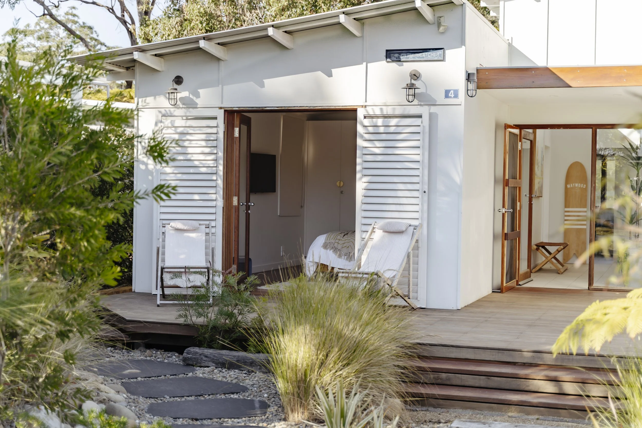 Oyster Catcher Huskisson Main outside