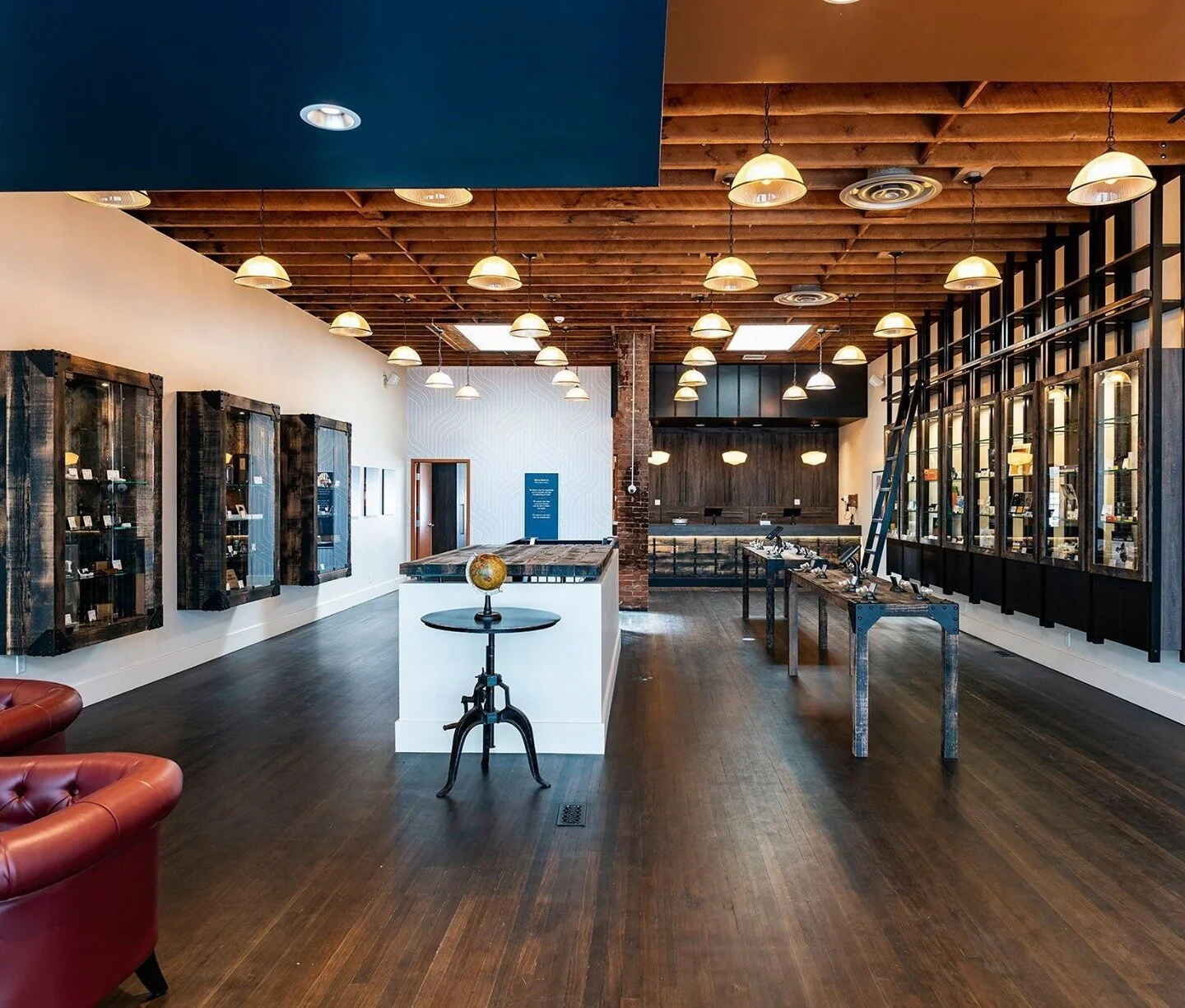 RESIDENTIAL &amp; COMMERCIAL⁣
Some designers specialize in either residential or commercial design, but personally I love working on both! Commercial spaces are fun as typically it&rsquo;s less about the clients specific tastes or preferences, and mo