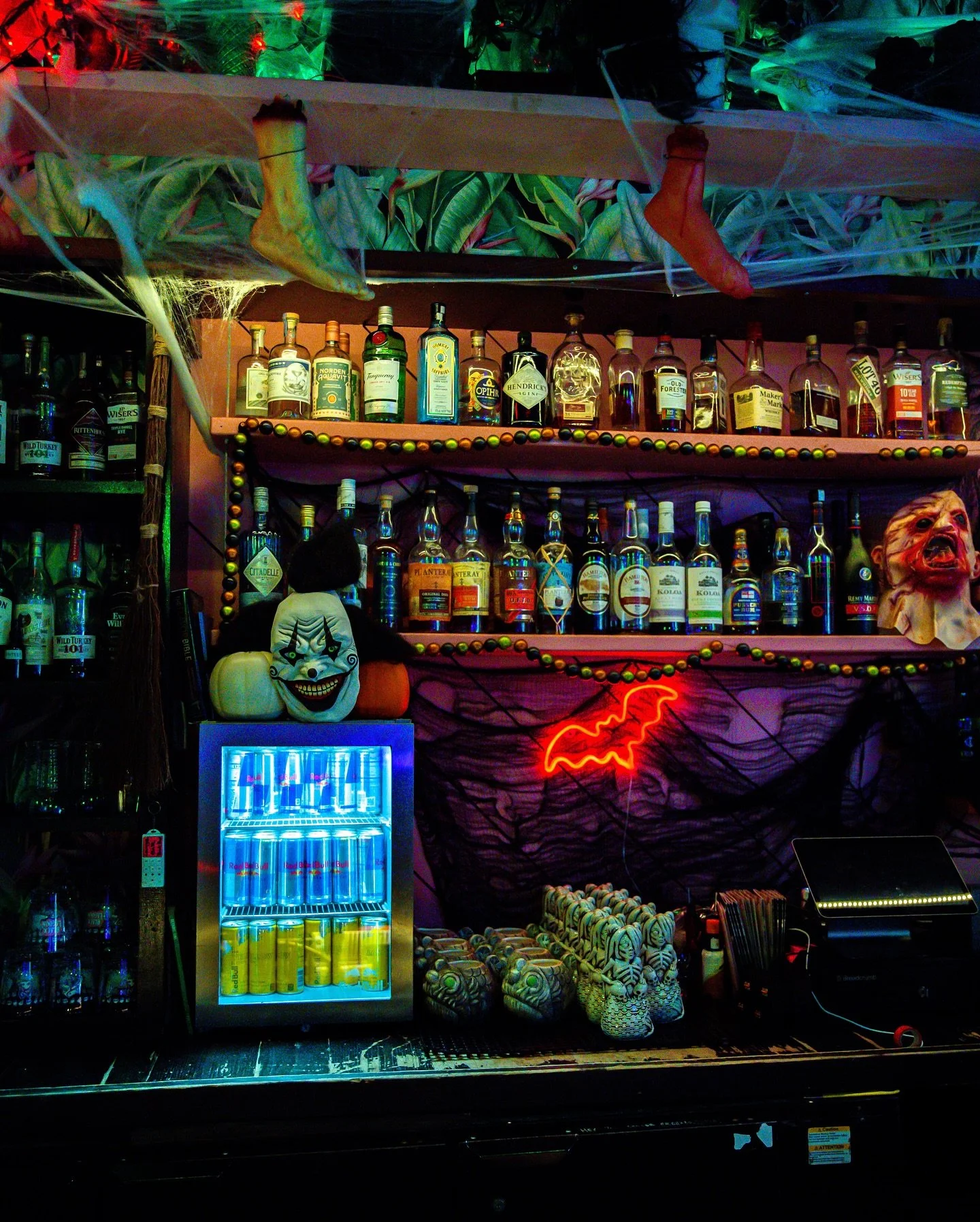 Spooky spirits, sinister vibes, &amp; a bar transformed 🦇🎃👻⁠
⁠