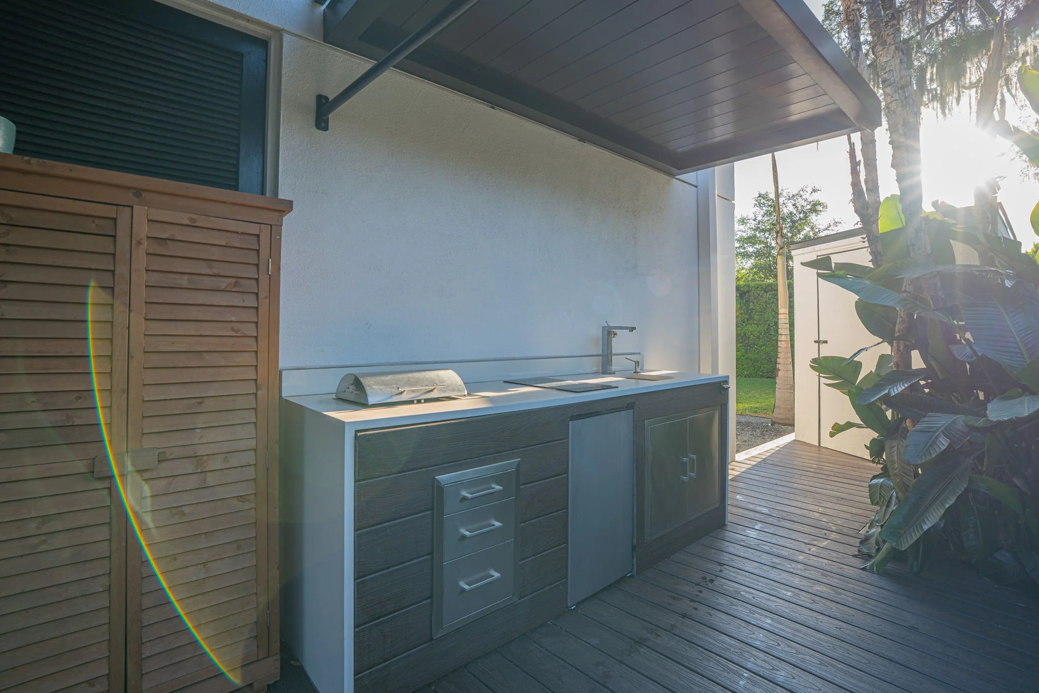 modern-home-winter-park-fl-446-melrose-25-outdoor-kitchen-grill-station.jpg