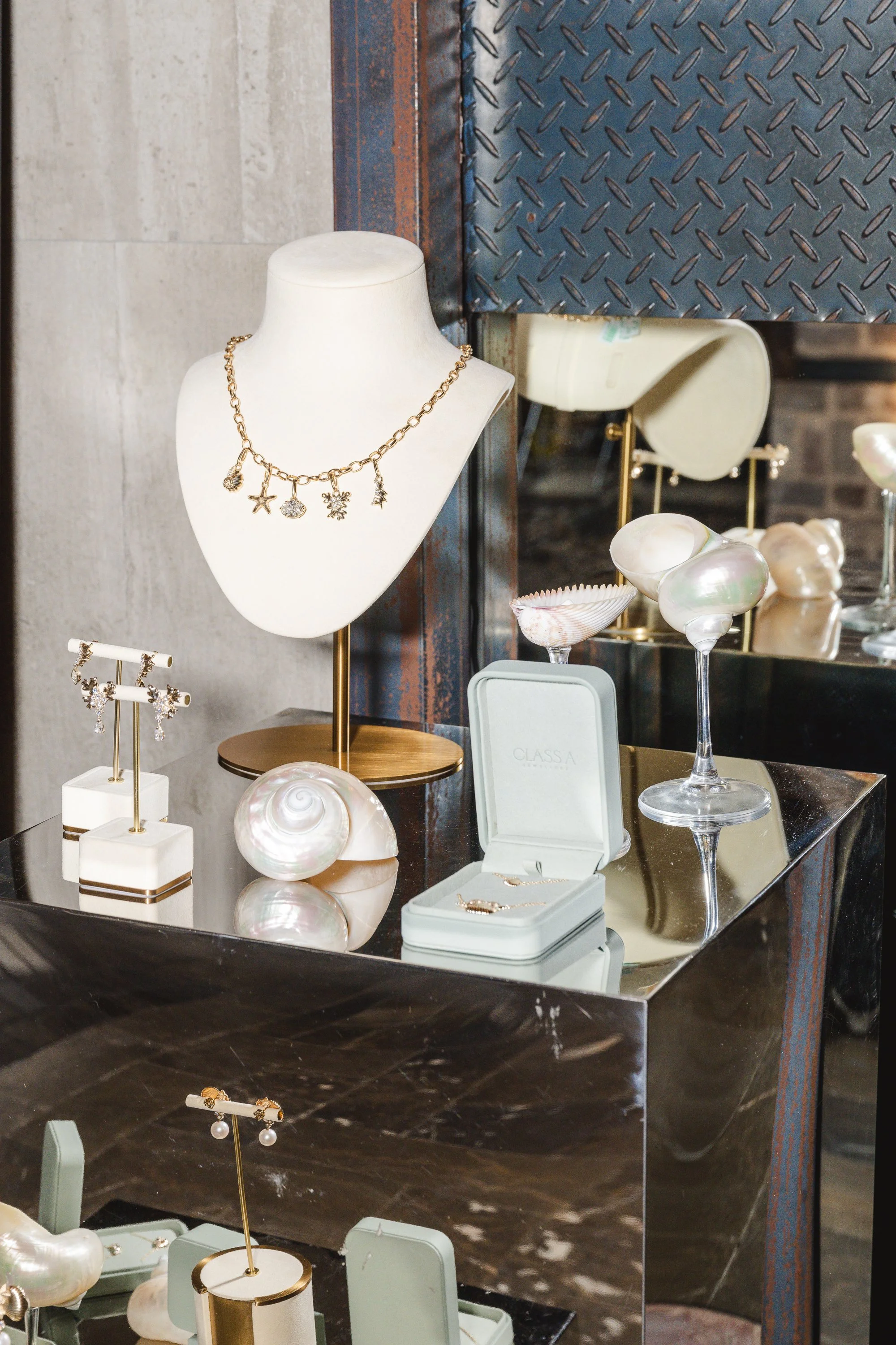 Class A Jewellers Trunk Show