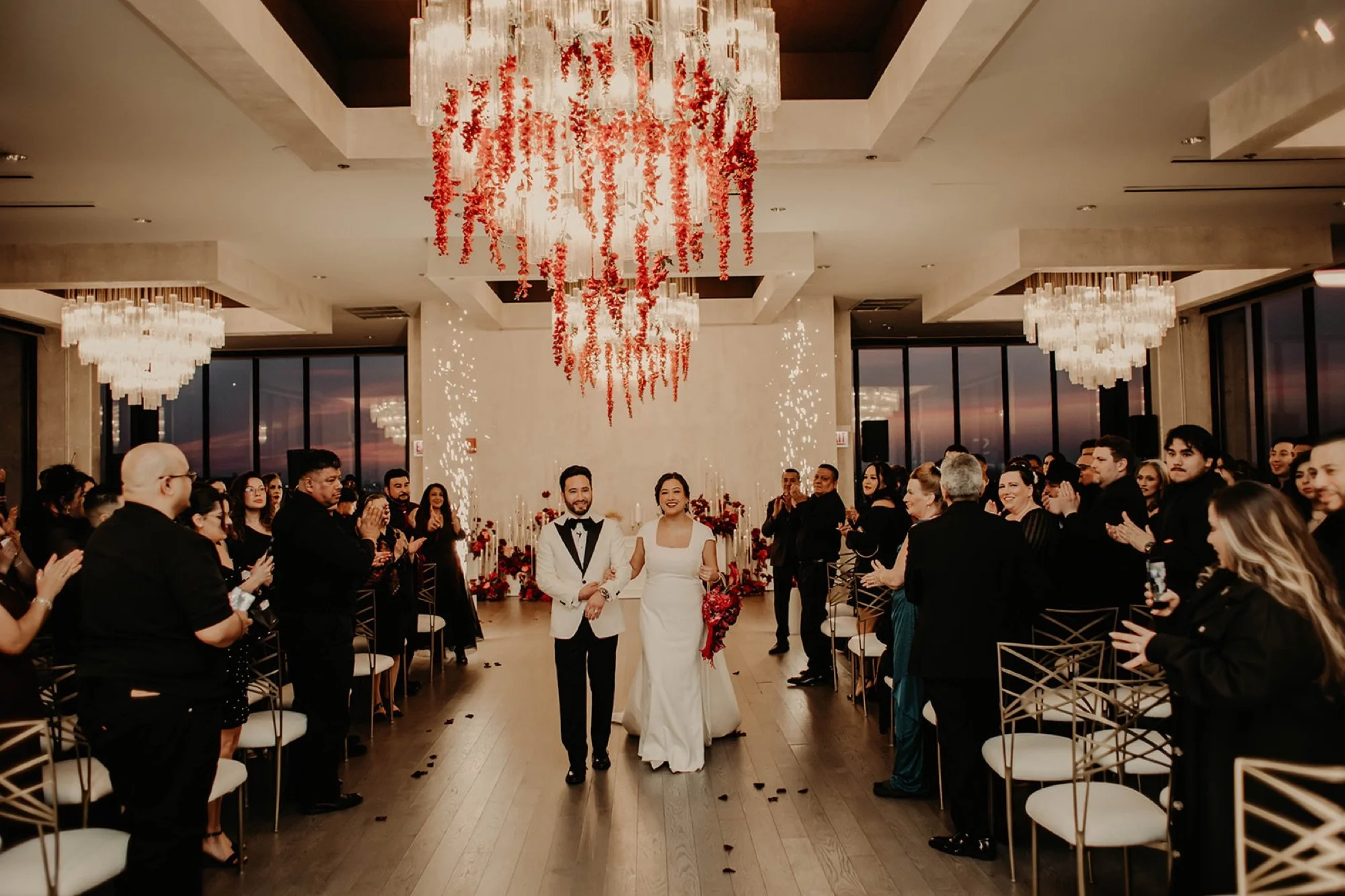22-sky-on-nine-wedding.jpg