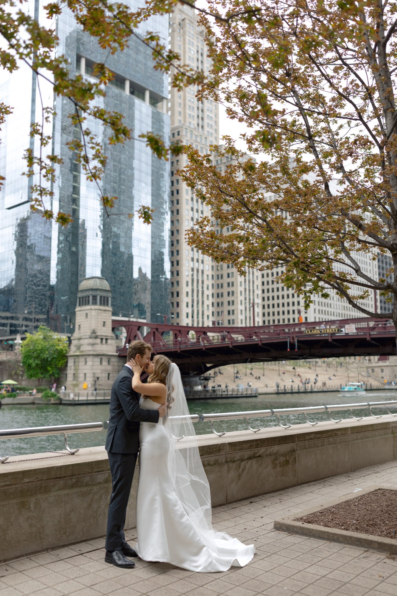21-river-roast-wedding.jpg