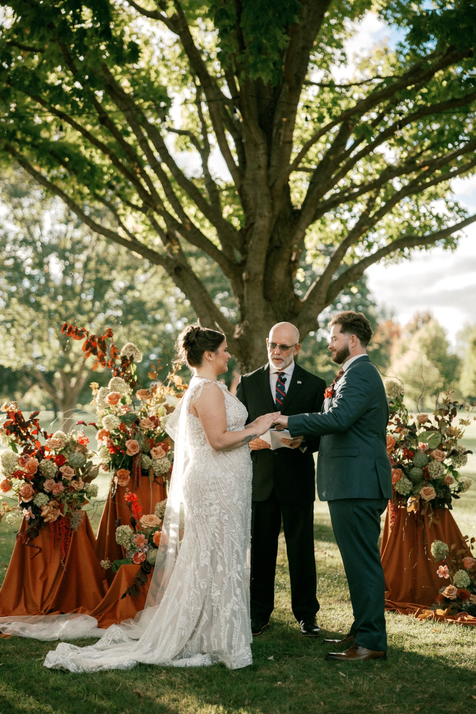 35-crystal-lake-country-club-wedding.jpg
