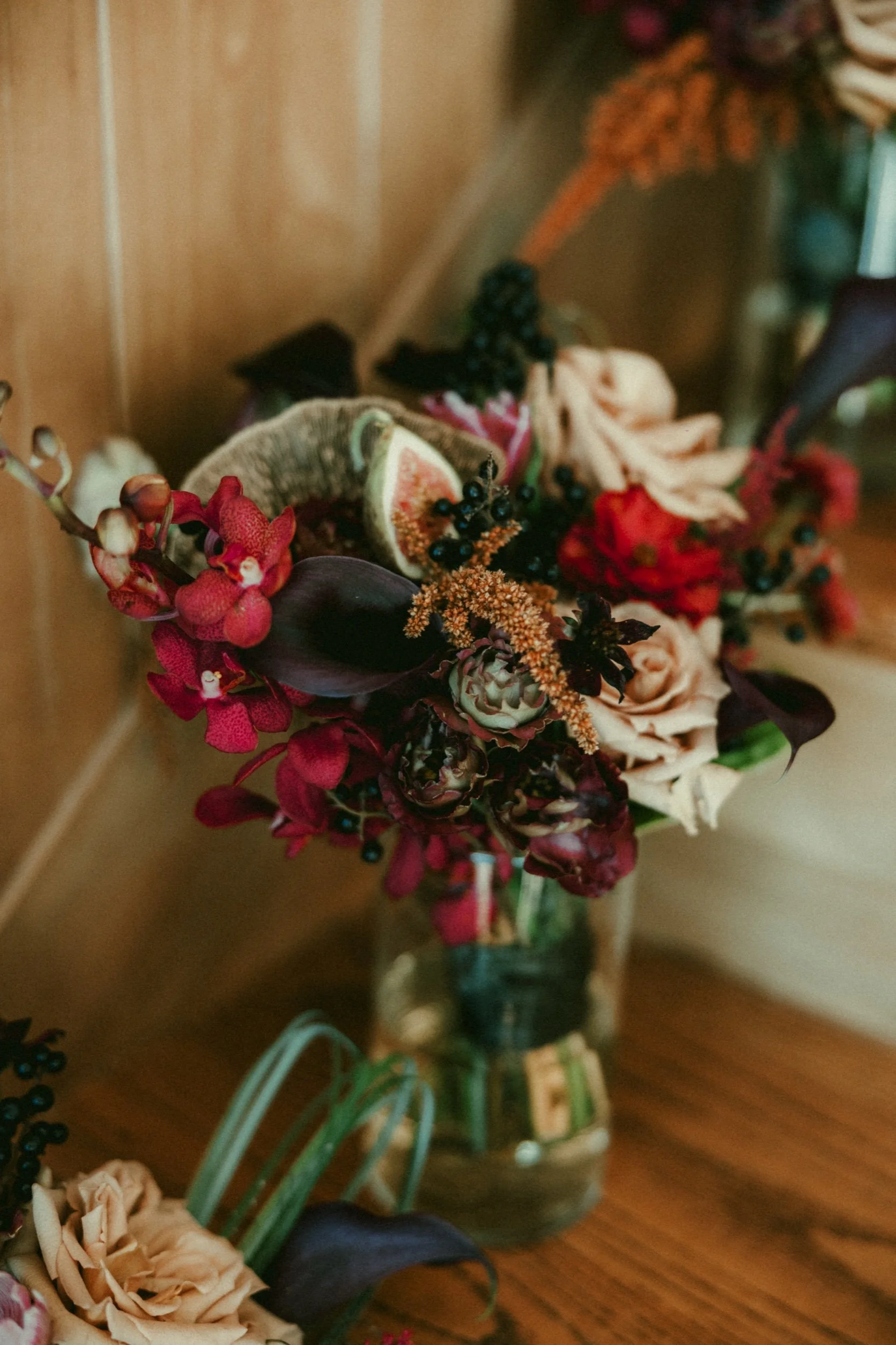10-crystal-lake-country-club-wedding.jpg