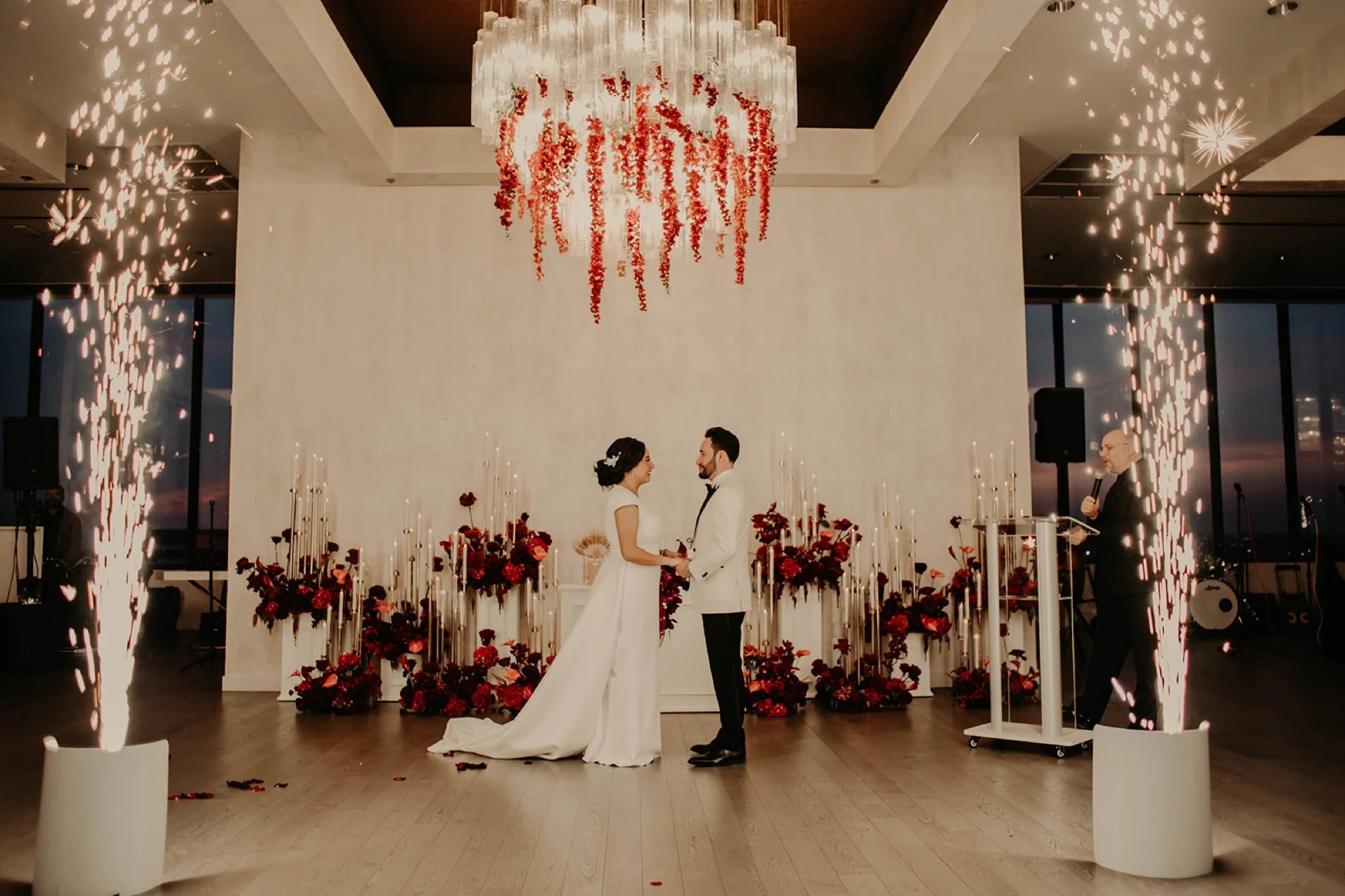 21-sky-on-nine-wedding.jpg