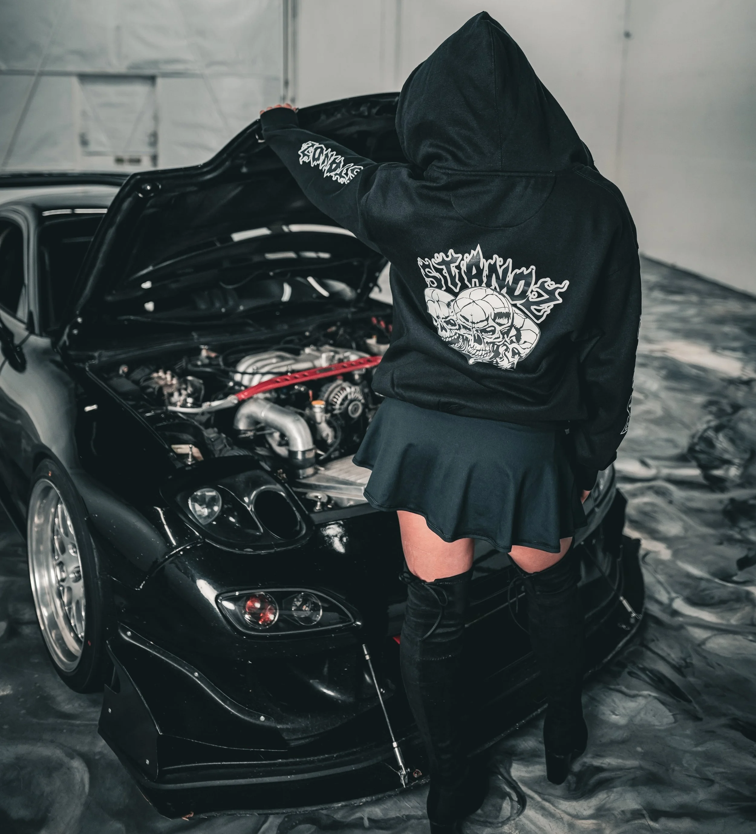SKULLZ PULL UP HOODIE