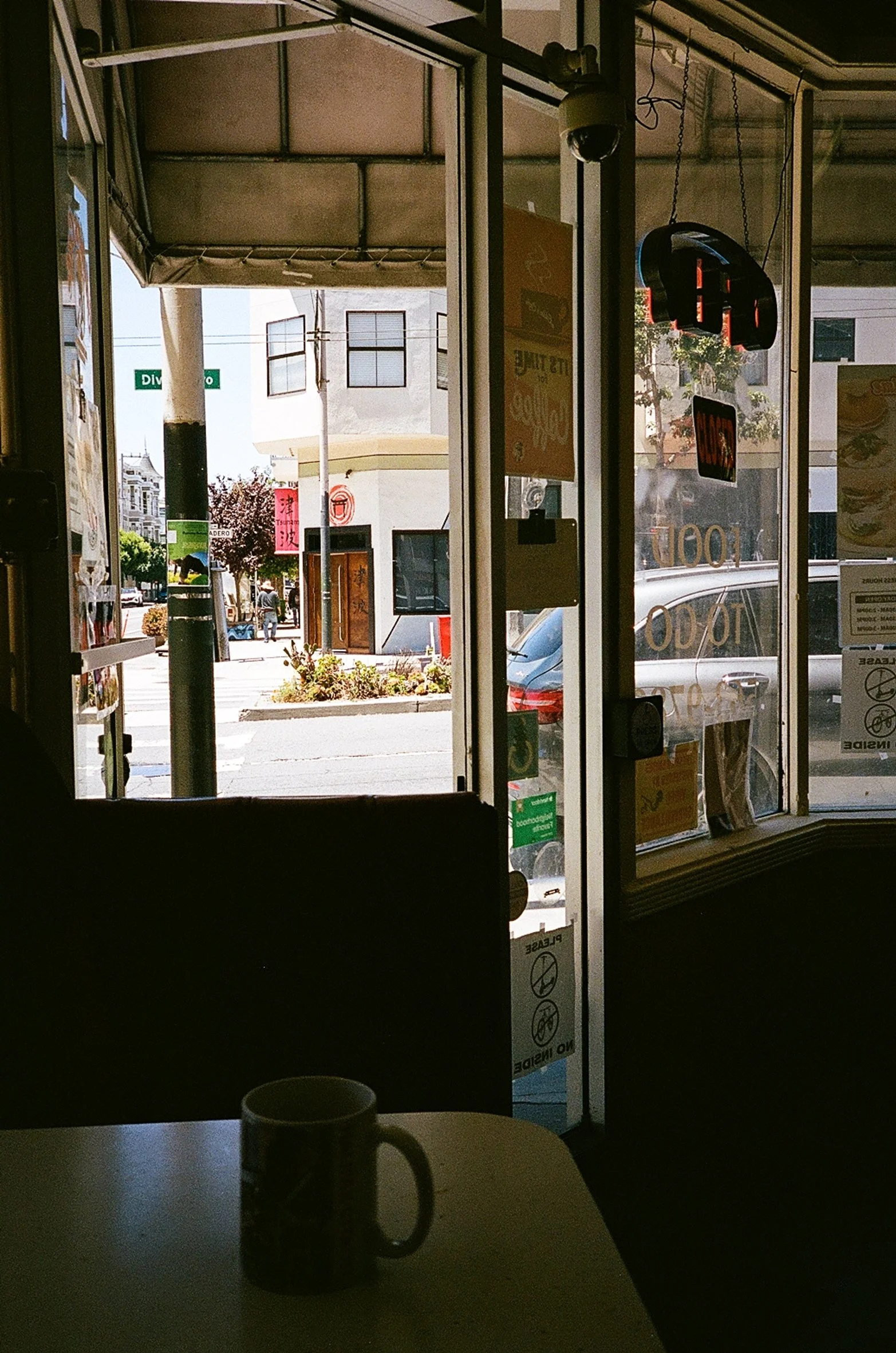 DAY 06-0036_36-02.jpg