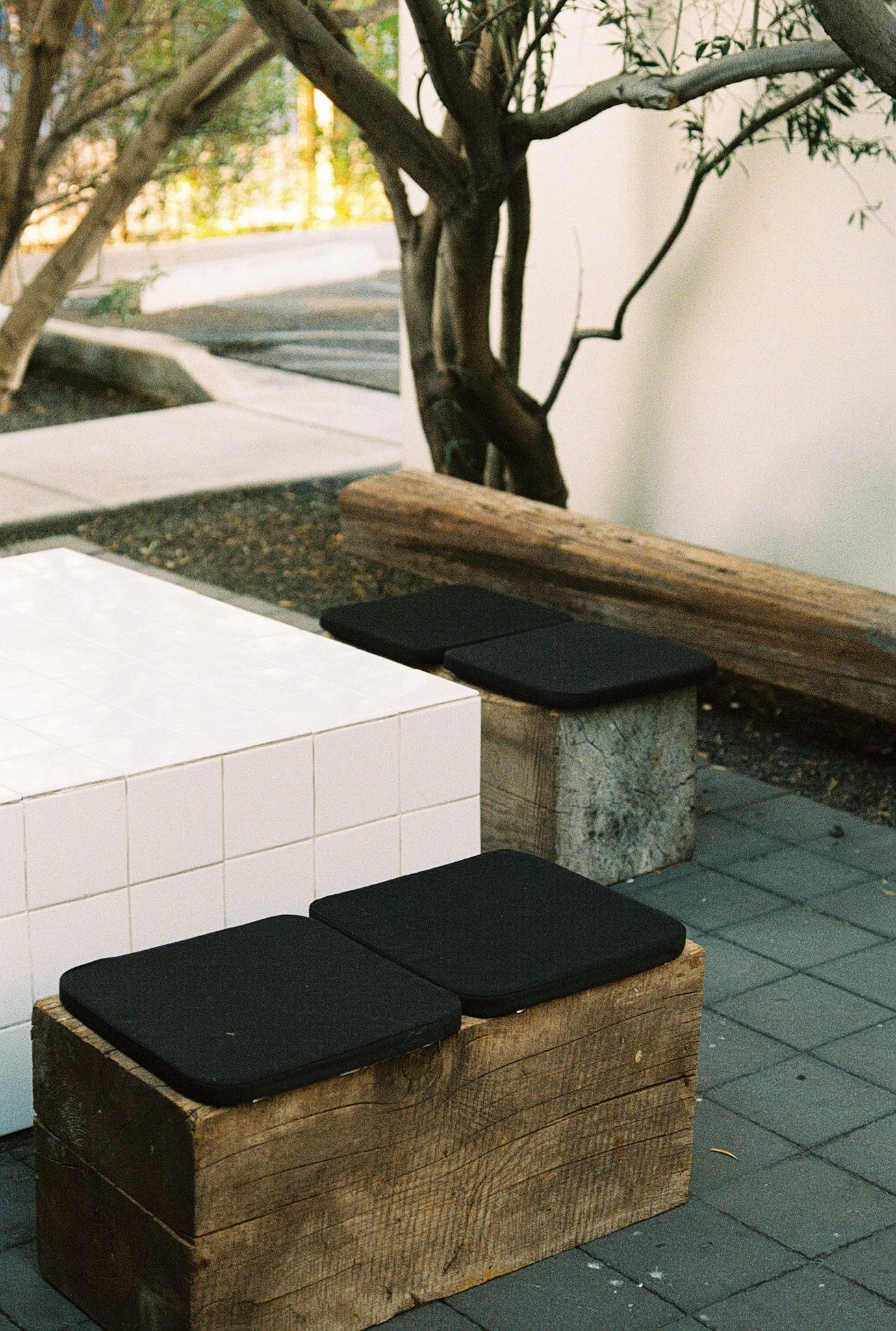 009495-R1-022-9A.jpg