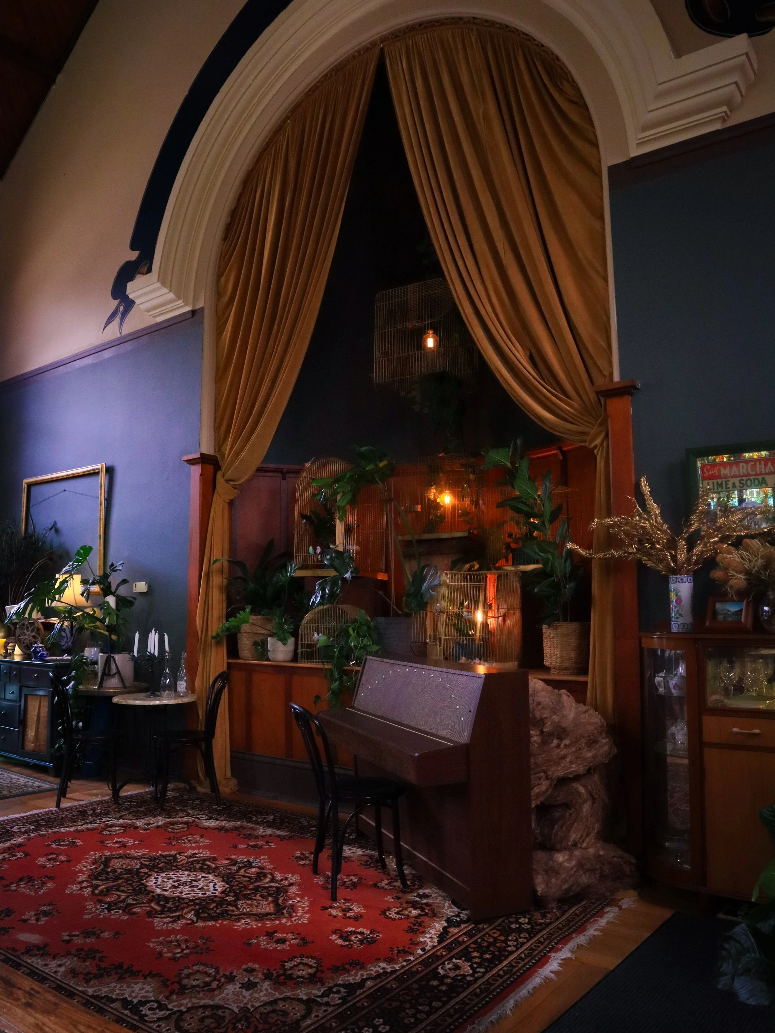 Bowery Kitchen and Bar interior