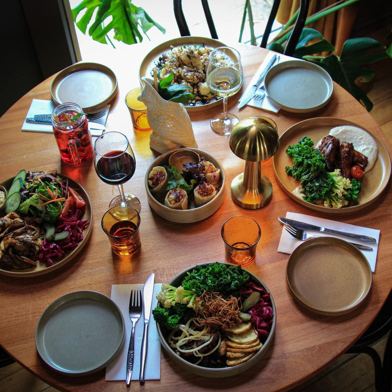 Weekend mode is officially ON at Bowery! 🌿✨ 

Whether you are catching up over a sunny courtyard brunch or planning a moody, music-filled dinner, we have your table ready in our historic church hideaway BOWERY.

We are serving up all your Katoomba f