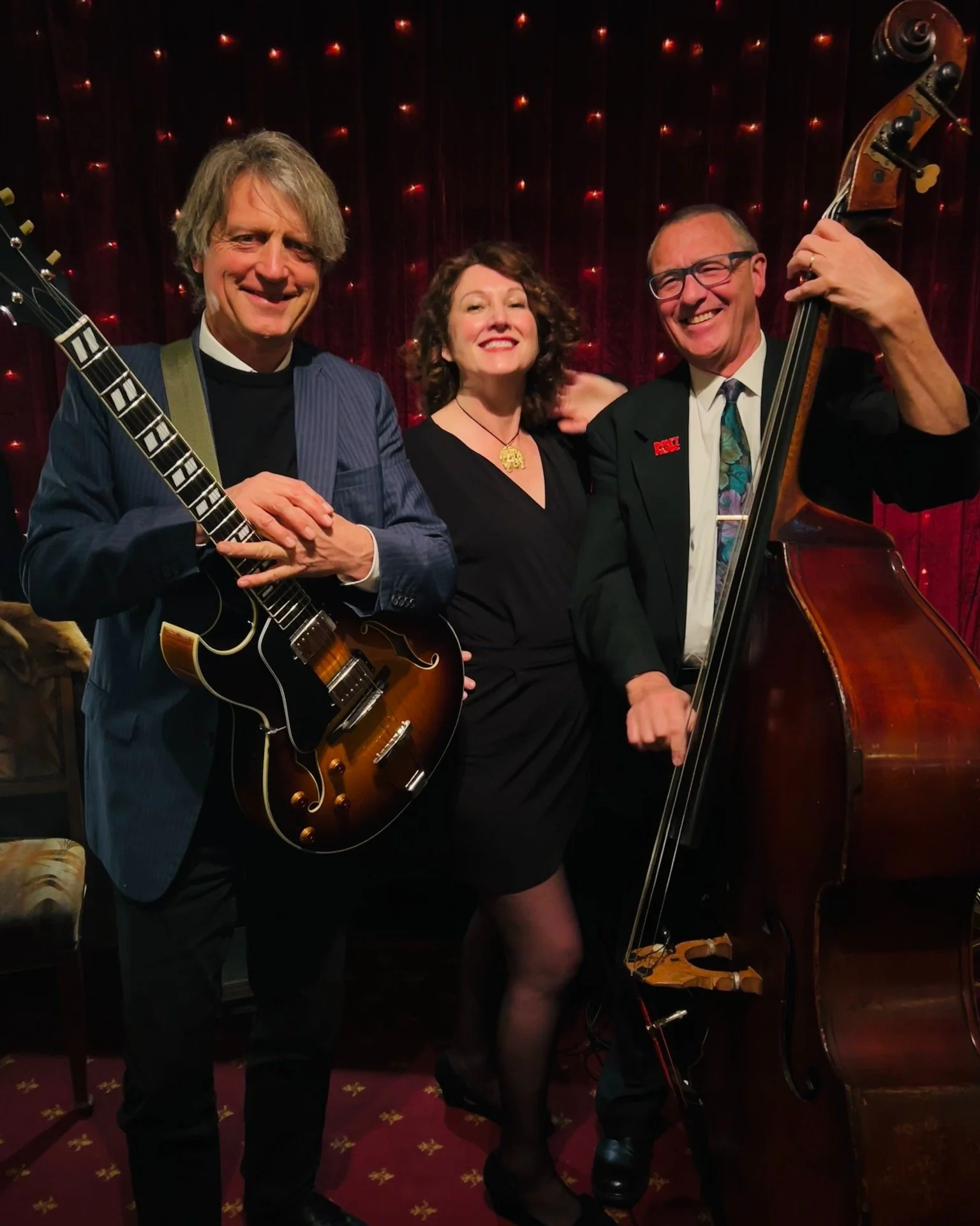 Join us at BOWERY this weekend....

There's live music tonight at the FRIDAY SUPPER CLUB with the KATE WOOLFE TRIO. 

Kate Woolfe renders an adventurous repertoire, spanning the standards &ndash; including Ellington, Porter, Berlin and Gershwin &ndas