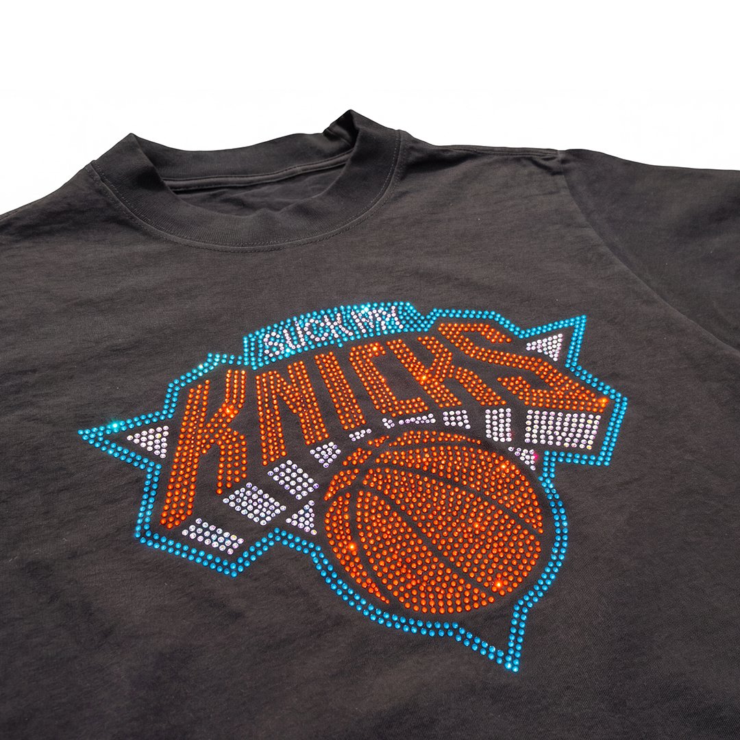 1080X1080 - SMK - BLACK - WEB - CLOSEUP FRONT.jpg
