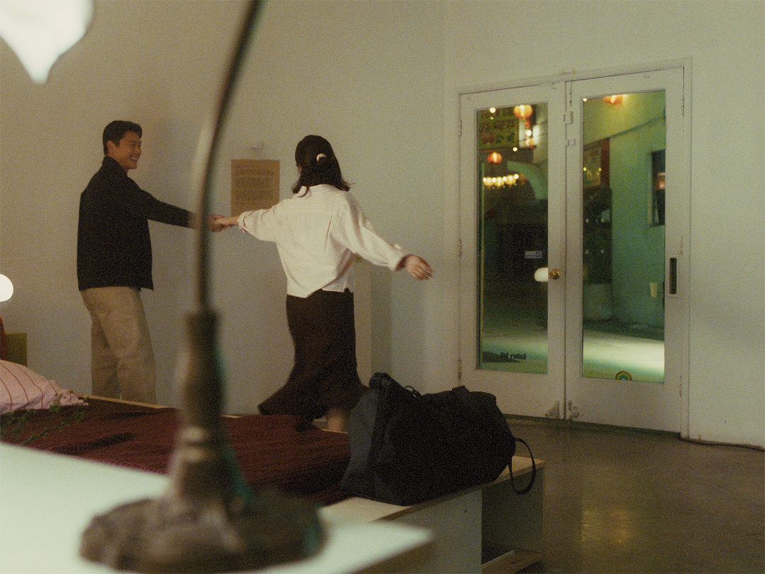 THE WAY WE MOVES_Stills_01_dancing.png