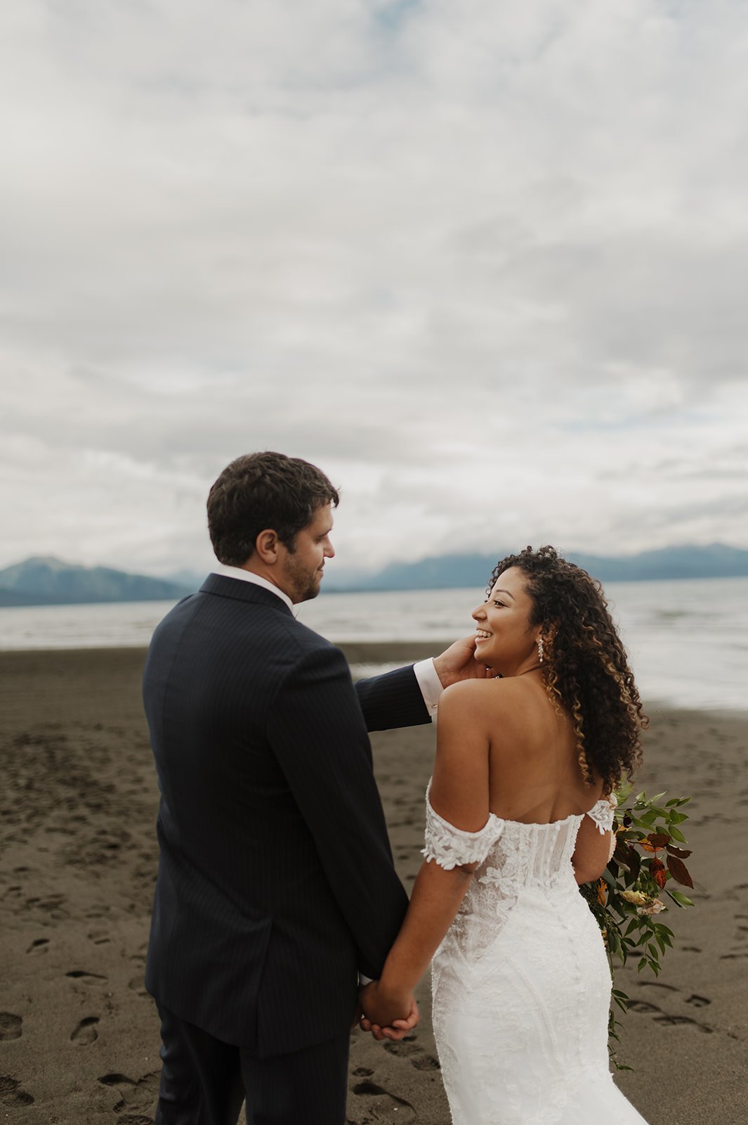 Editorial Coastal Wedding | Homer in Alaska