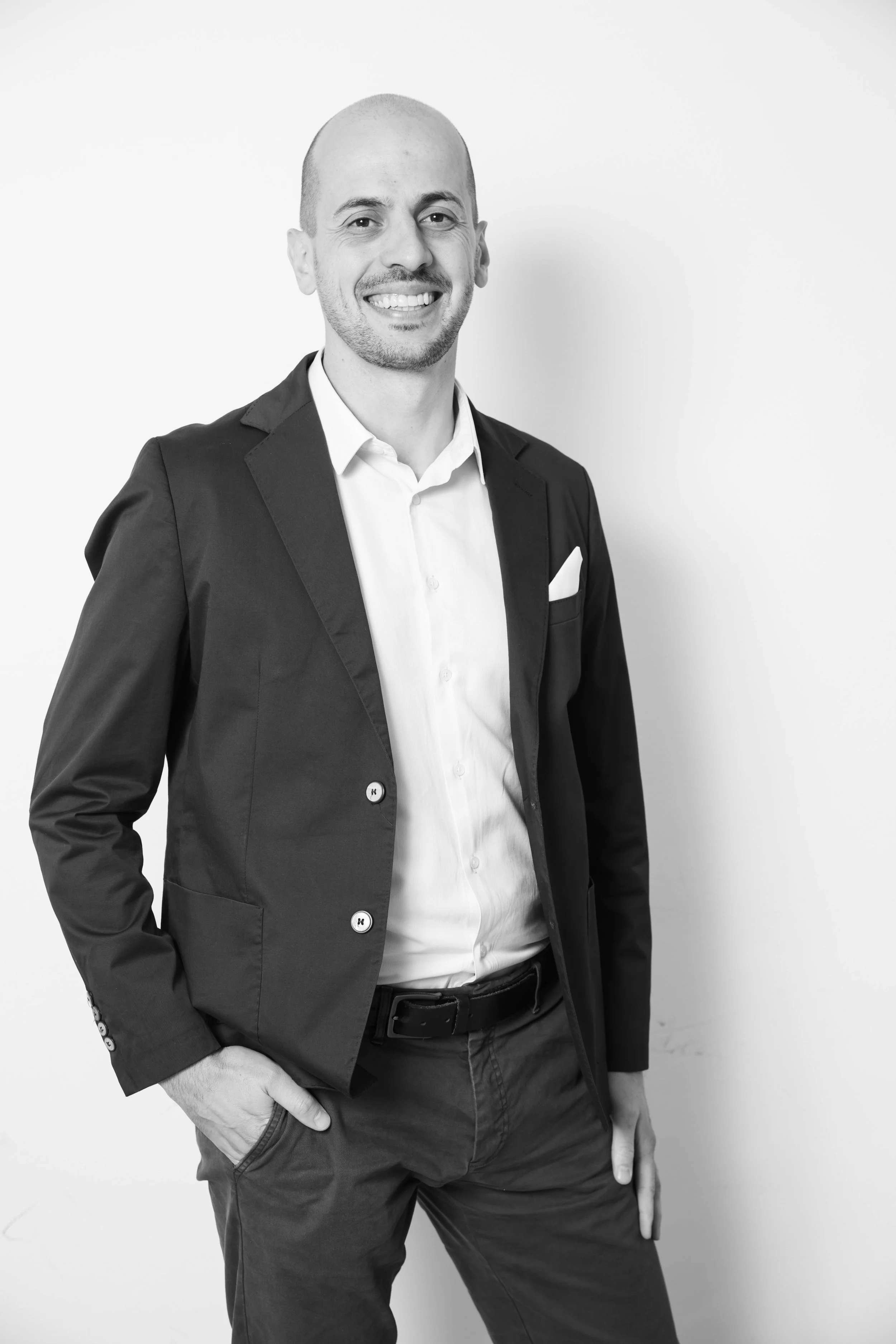 Архитект и осветителен дизайнер - Лальо Пенев, Главен Експерт Осветление