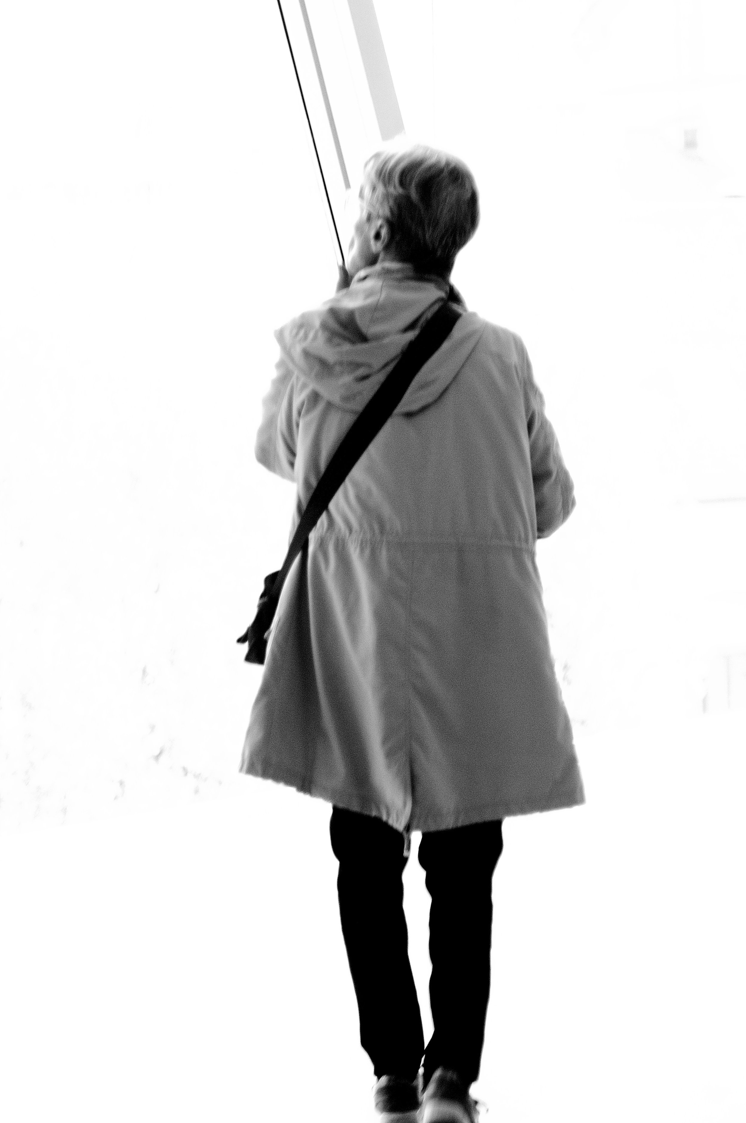 donna sul bianco_1791.JPG