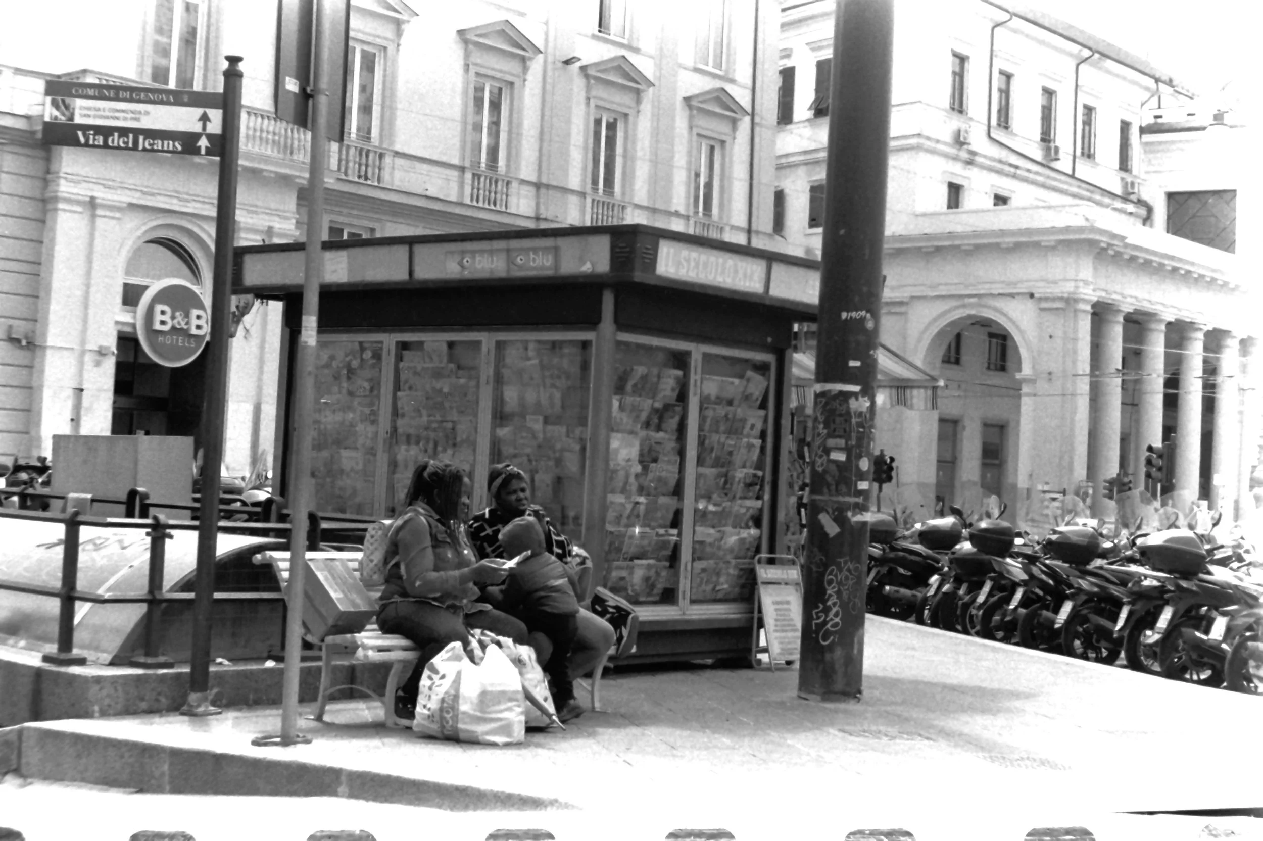 genova 1 maggio and around_7382.JPG