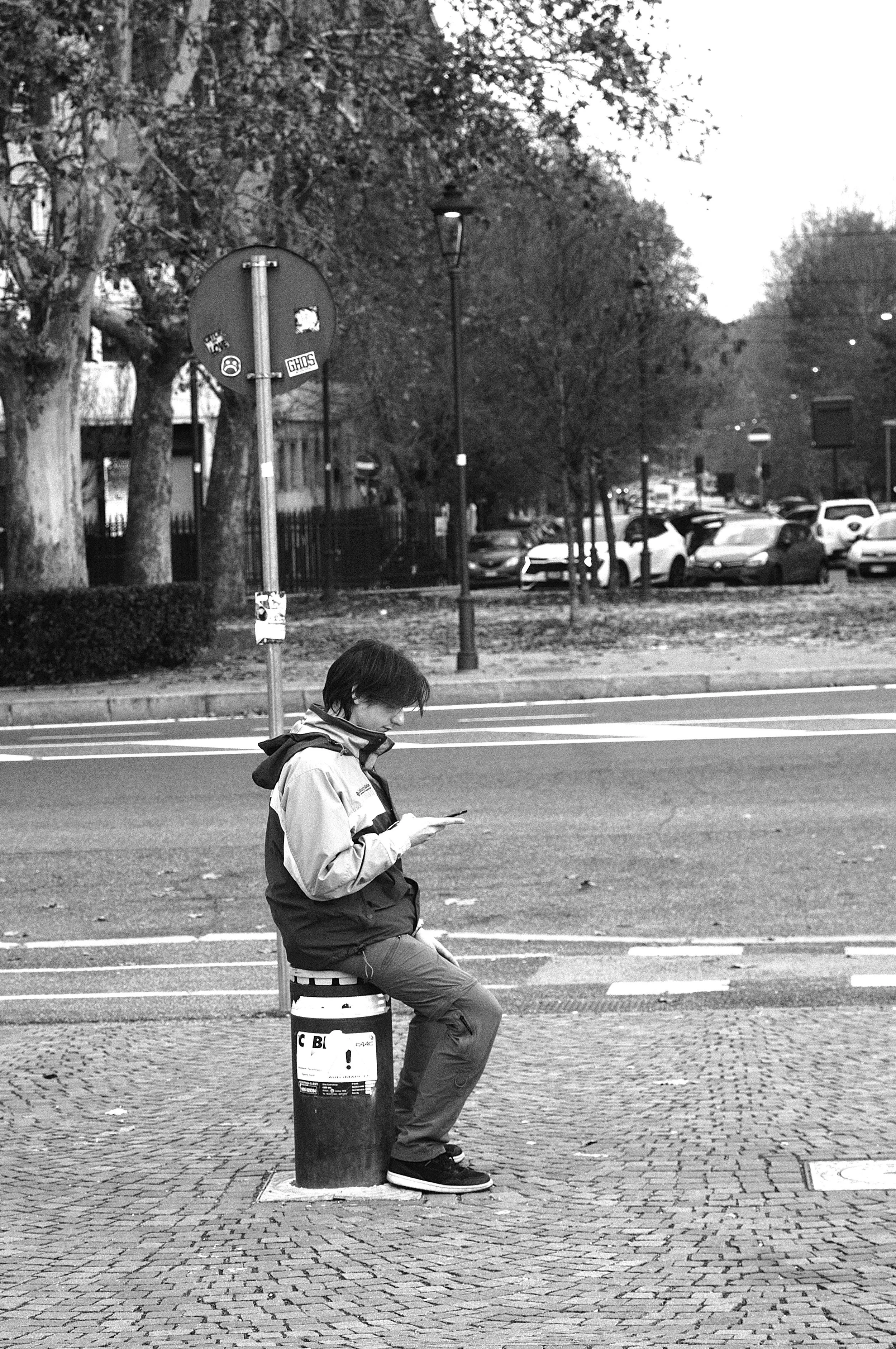 dani seduto_1874.JPG