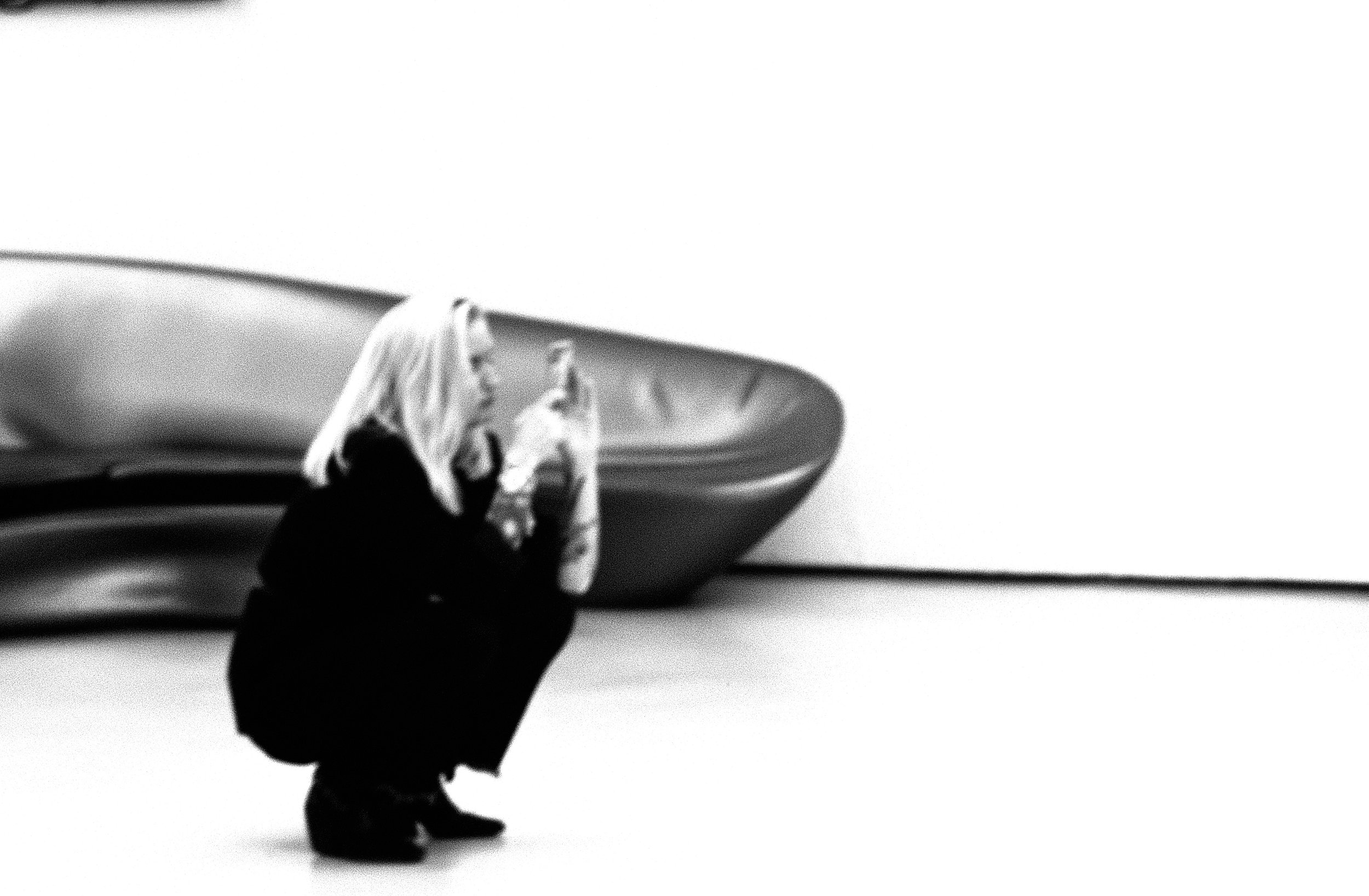 bionda accovacciata_1835.JPG