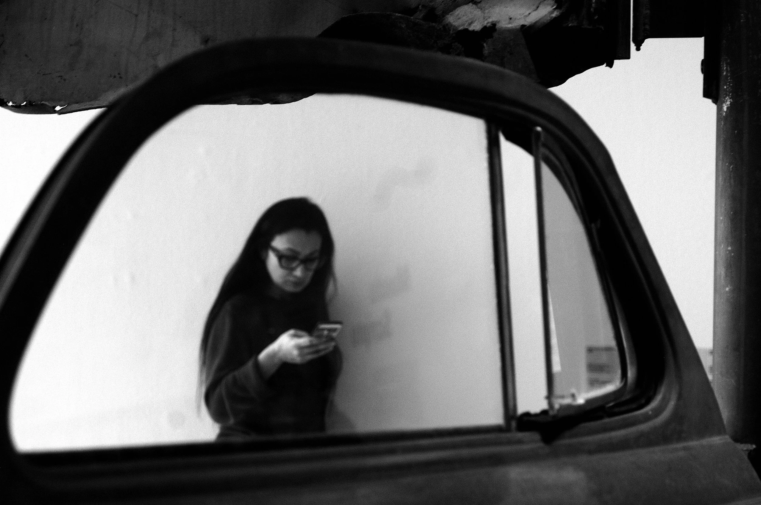 ragazza finestrino_1809.JPG