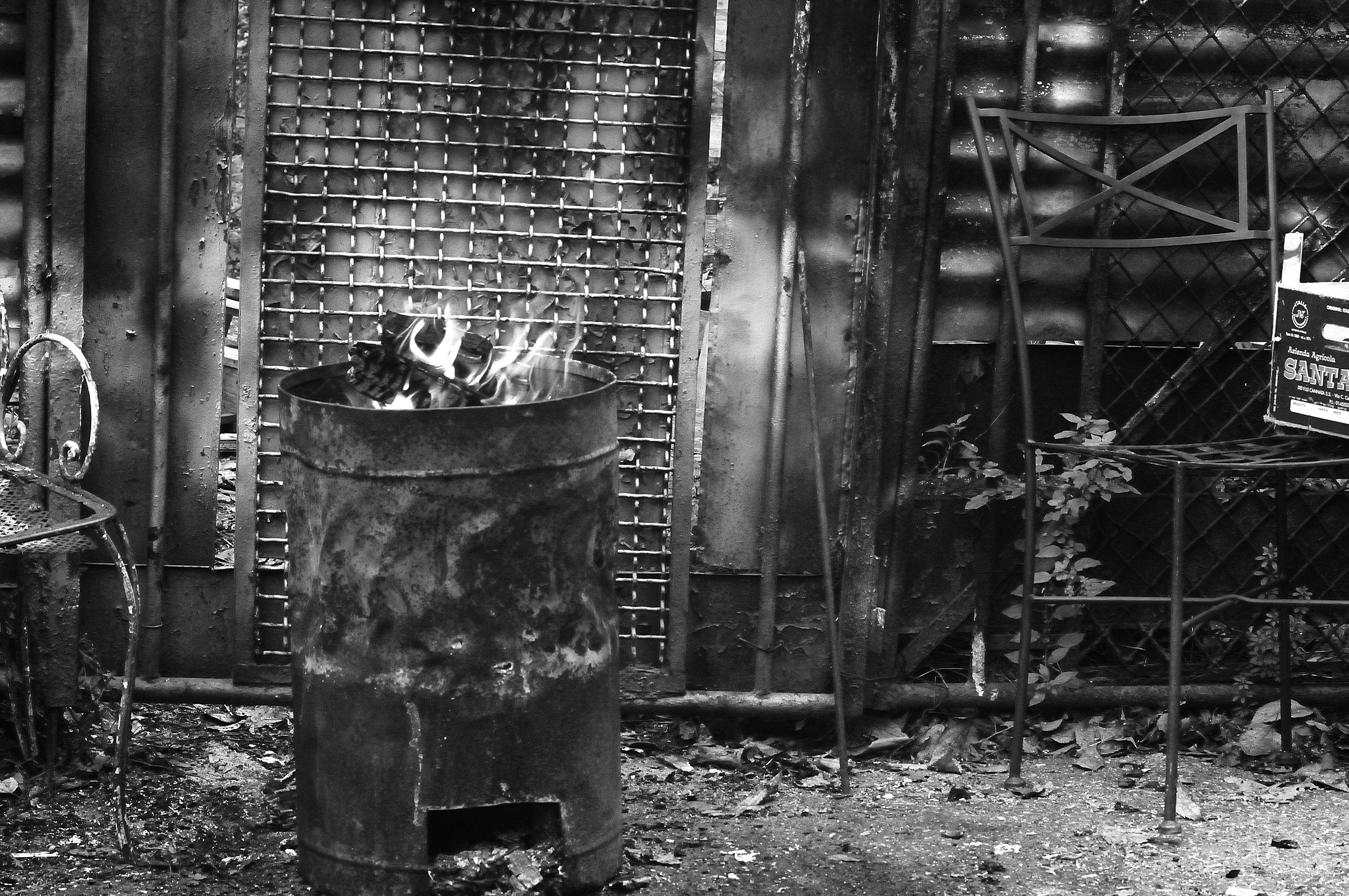 bidone fuoco4_1395.JPG