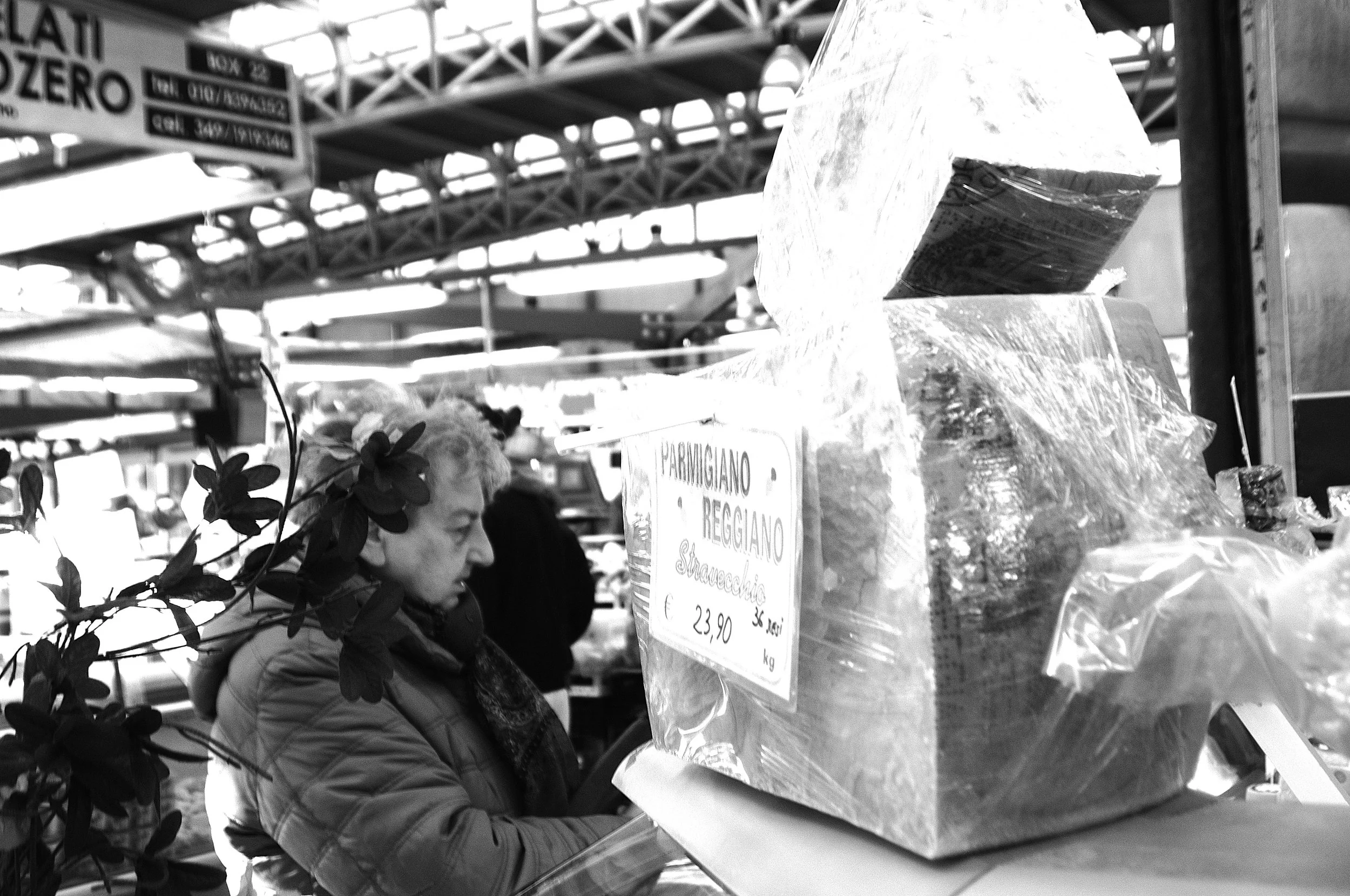 parmigiano mercato genova_524.JPG