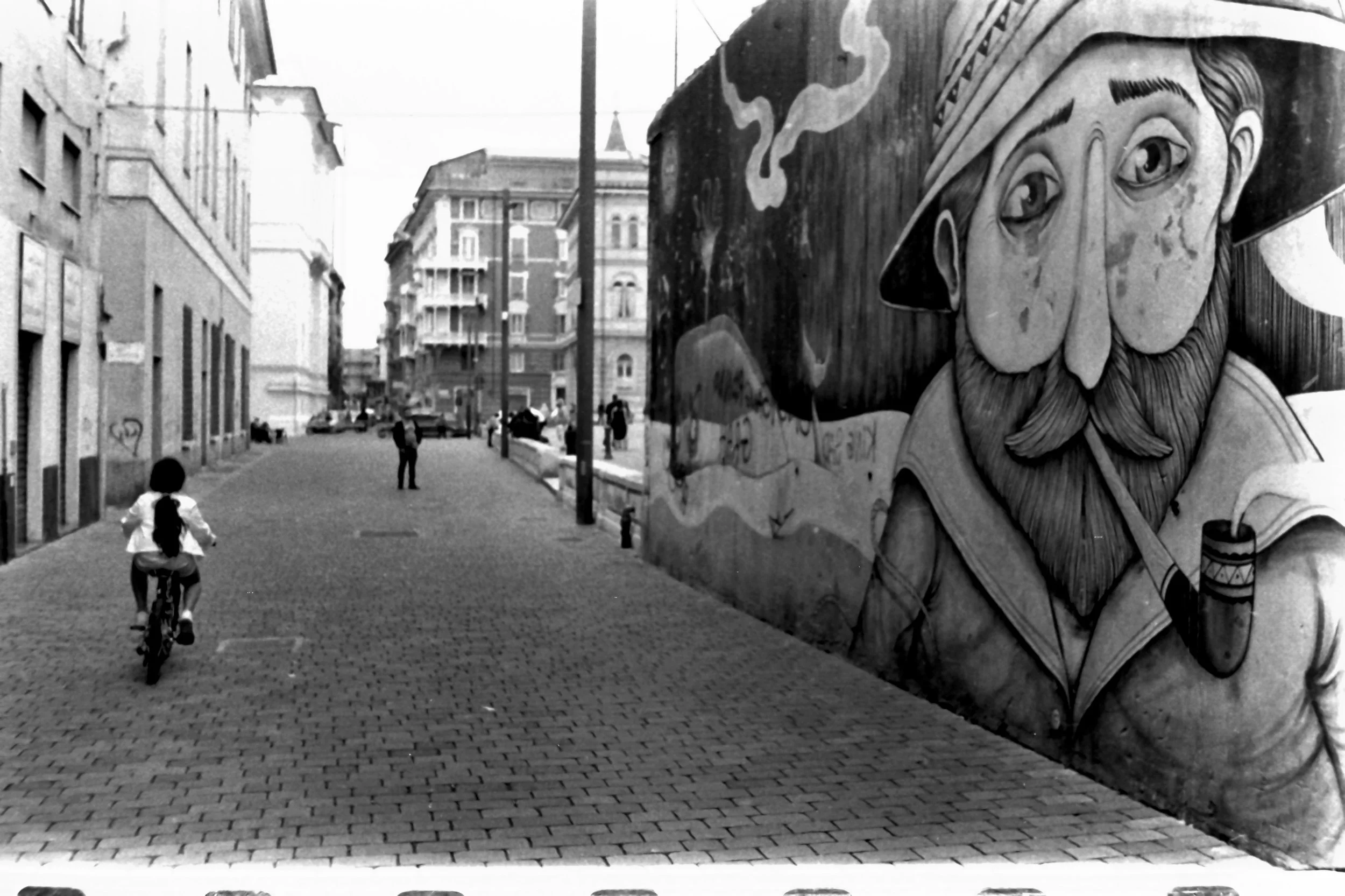 genova 1 maggio and around_7393.JPG