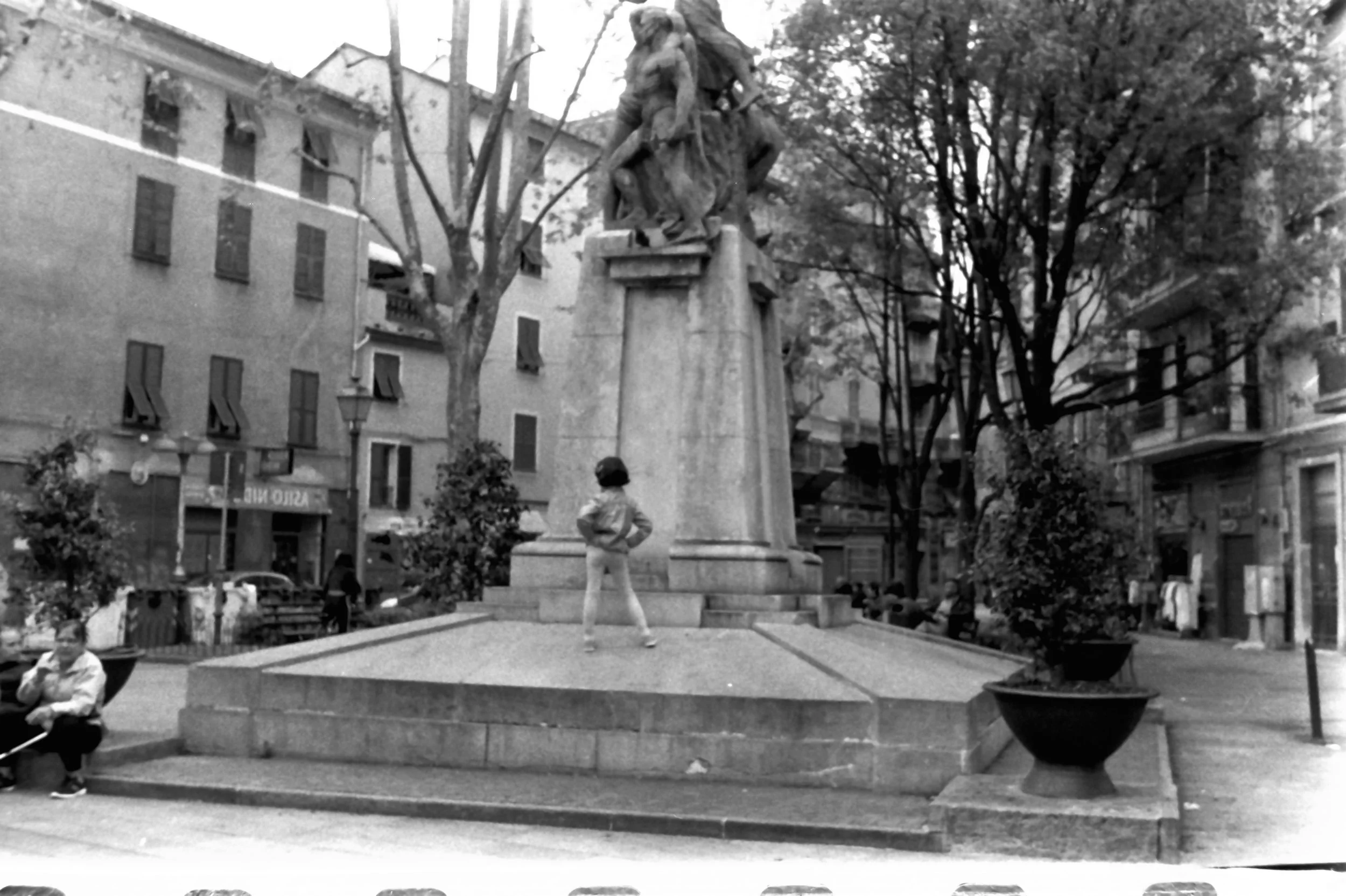 genova 1 maggio and around_7400.JPG