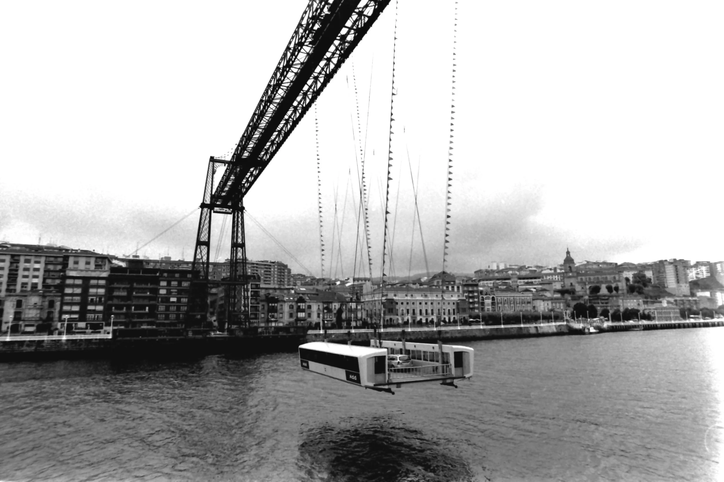 bilbao mega gru fluviale_1669.JPG