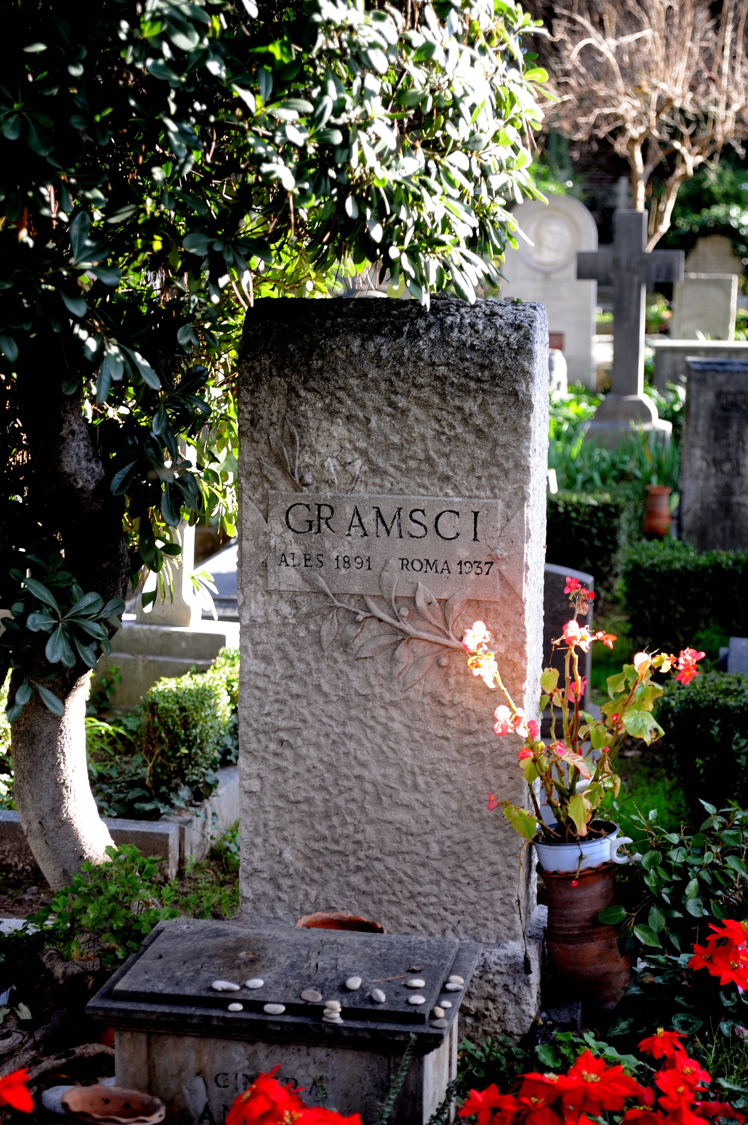 acattolico gramsci2_2122.JPG